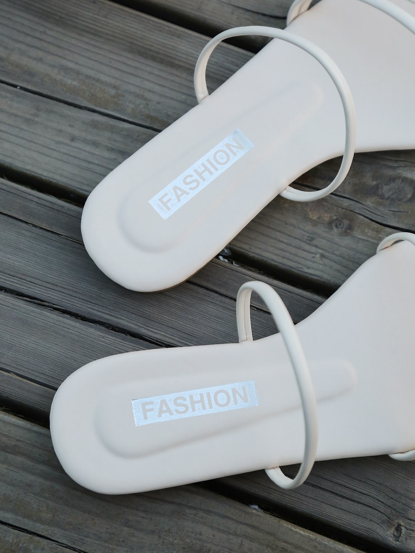 In White Women Flat Sandals