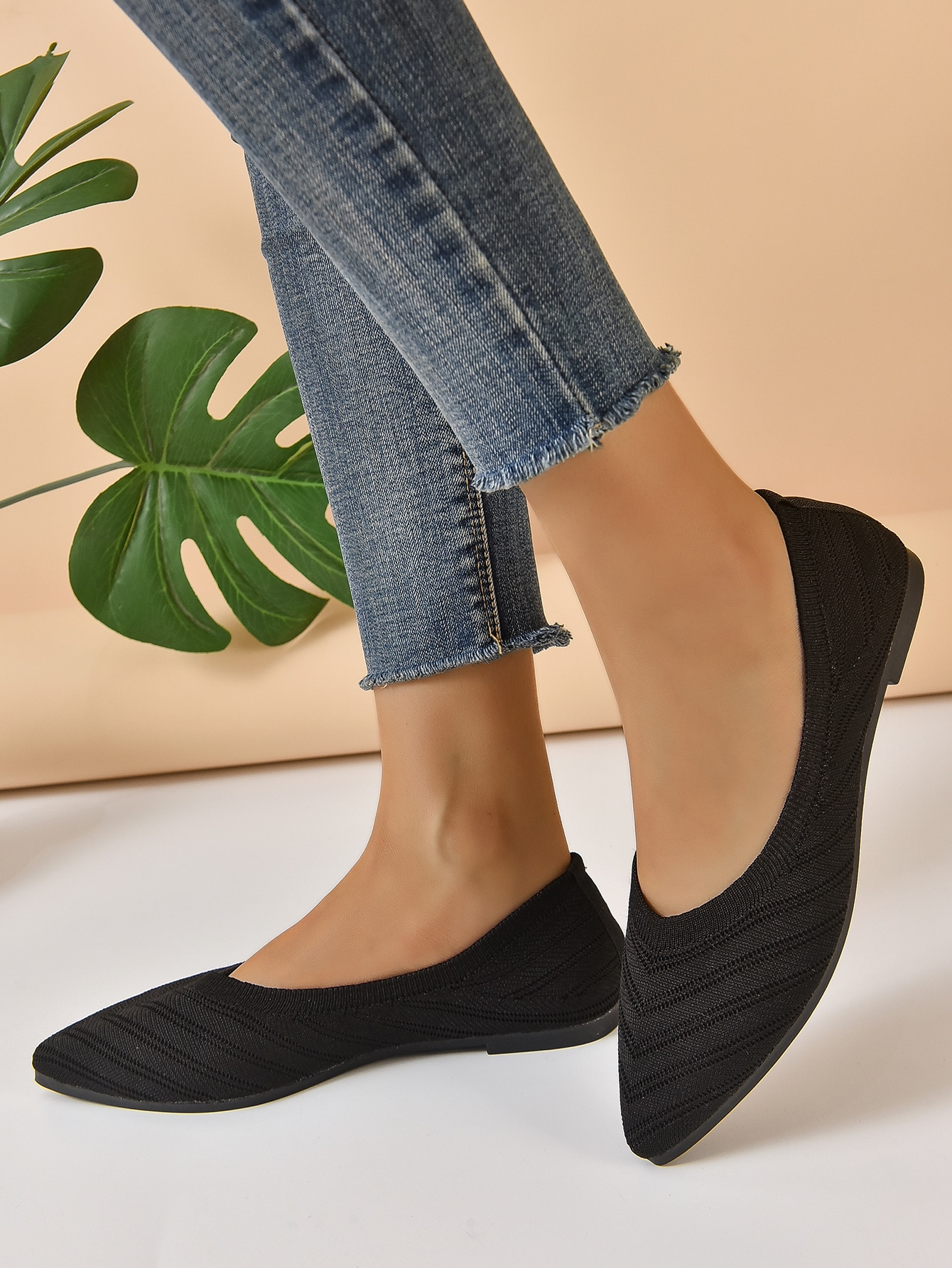 In Black Women Flats