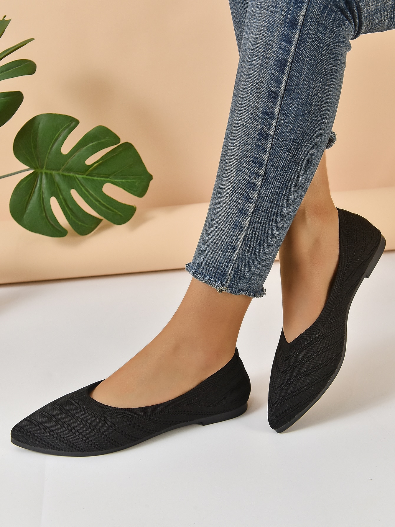 In Black Women Flats