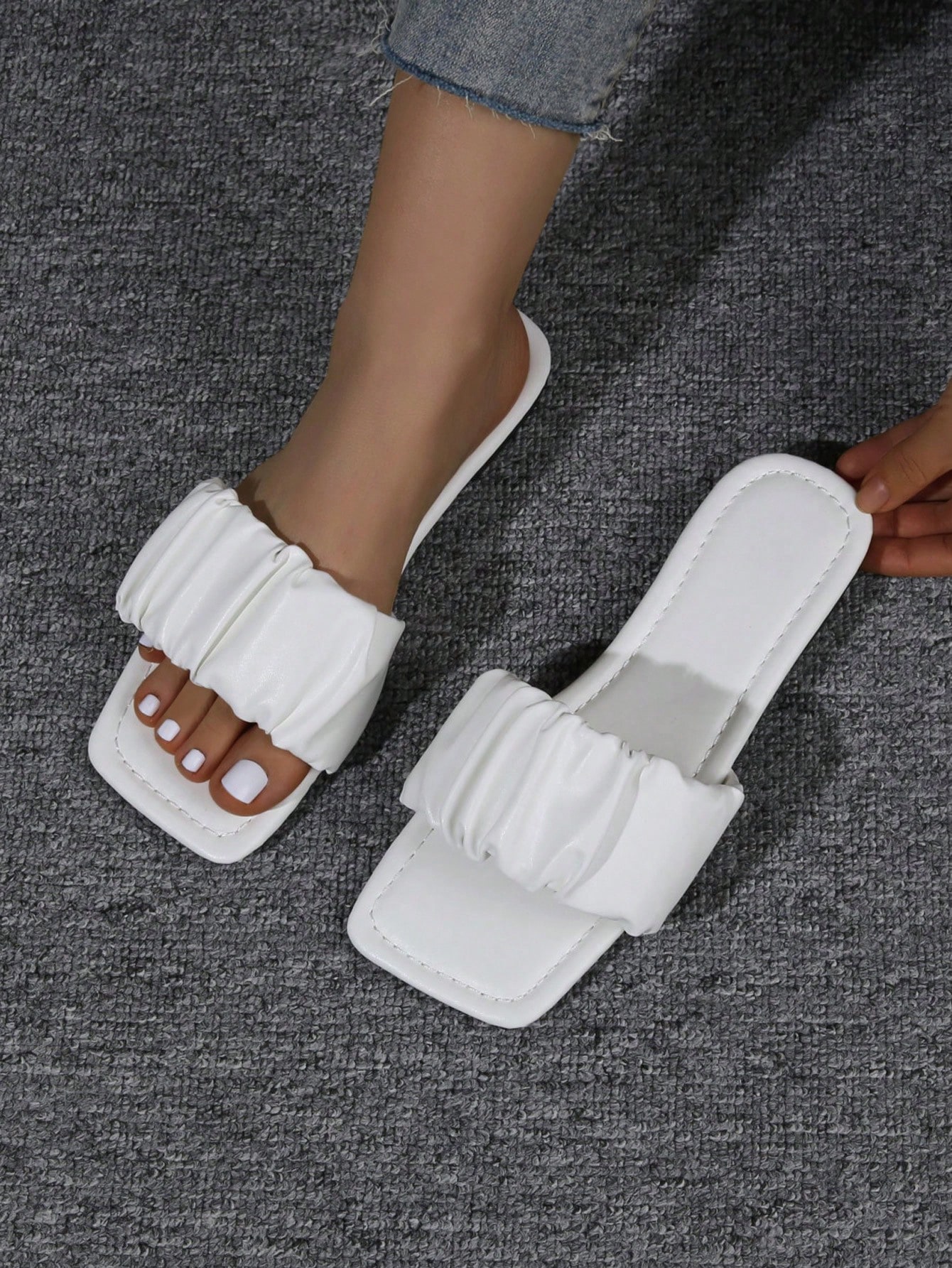 In White Women Flat Sandals