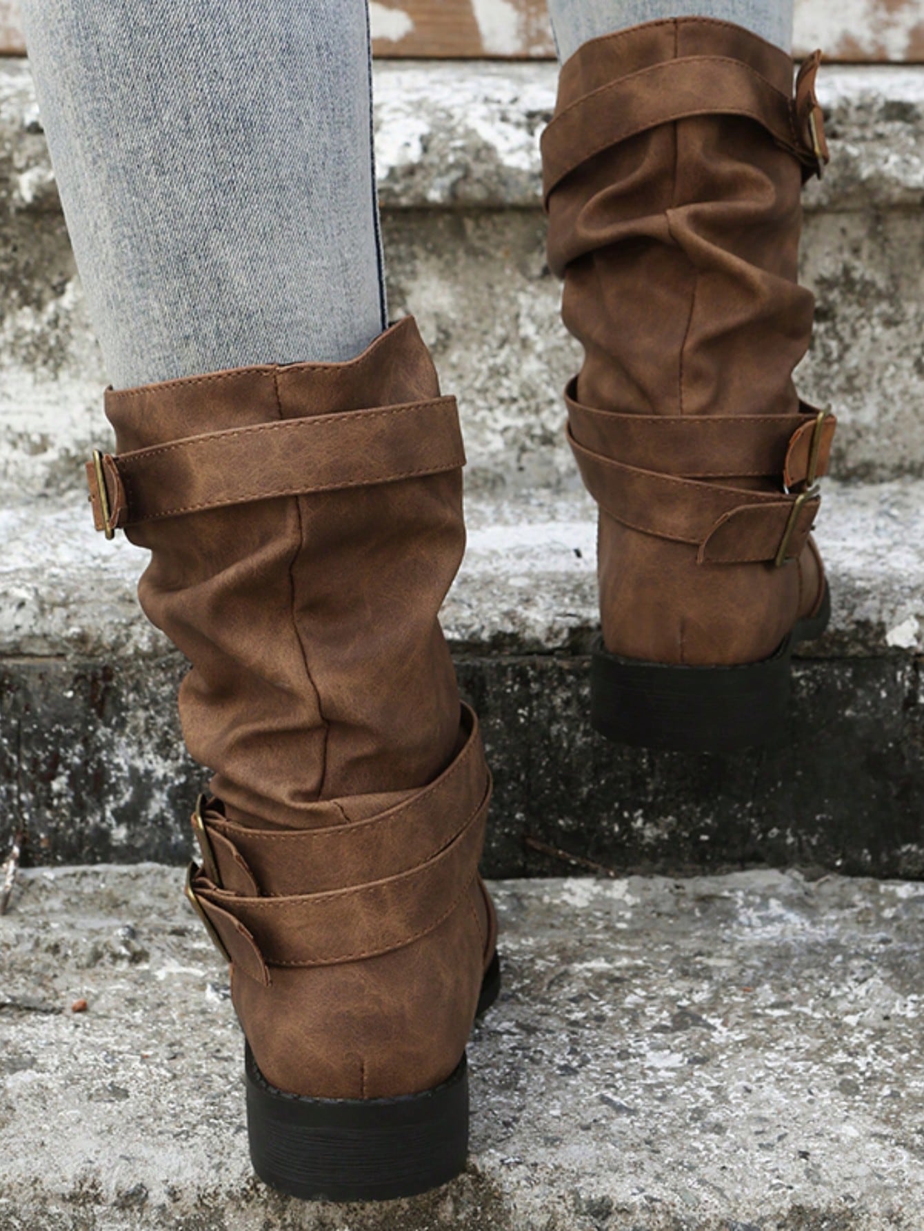 In Brown Women Mid-Calf Boots