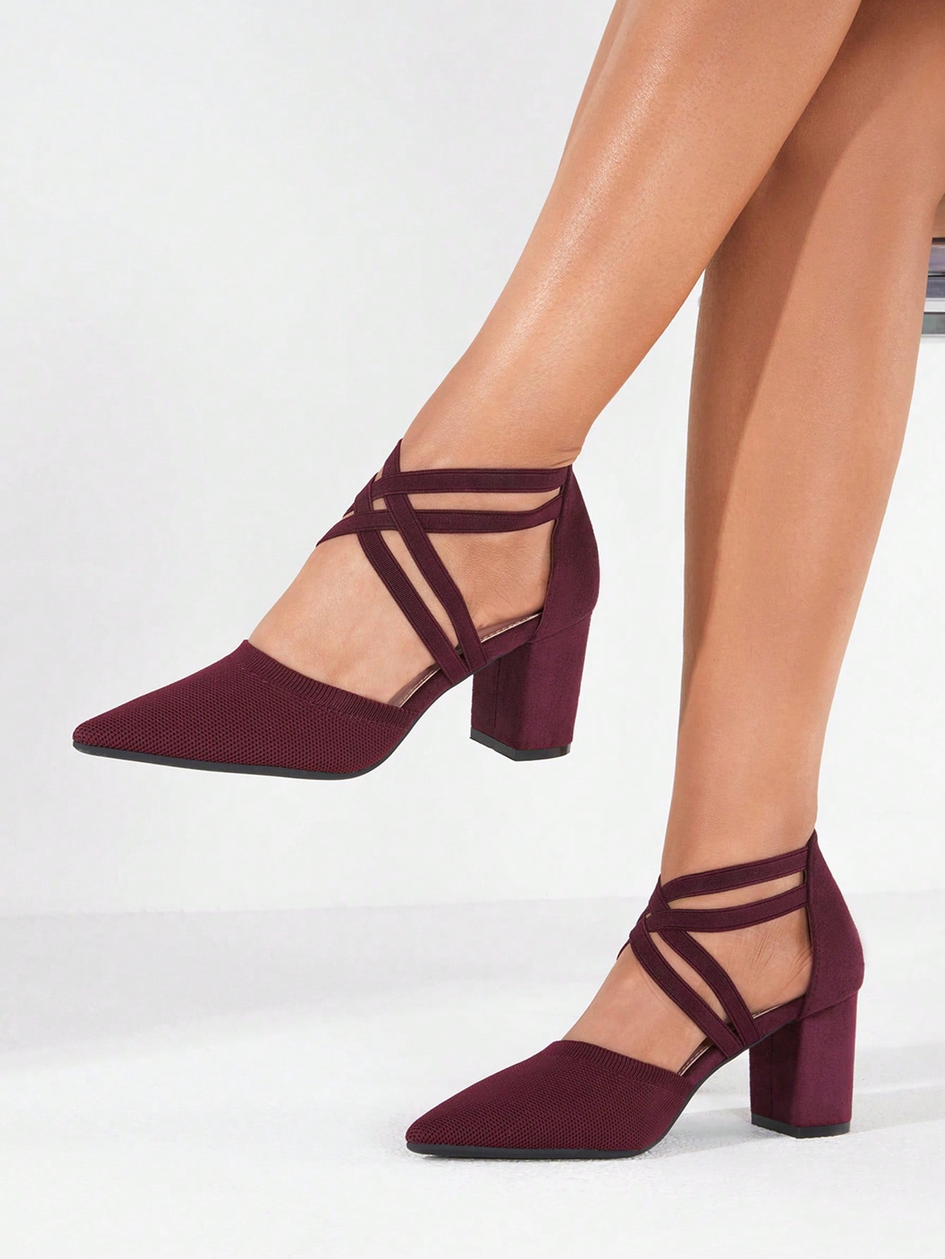 In Burgundy Women Pumps