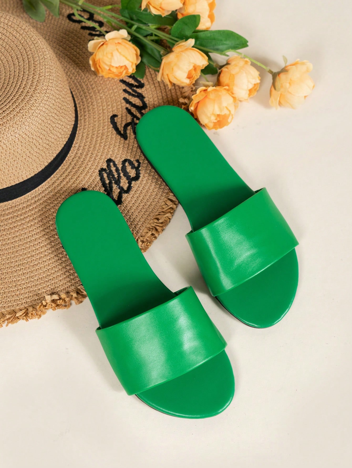 In Green Women Flat Sandals