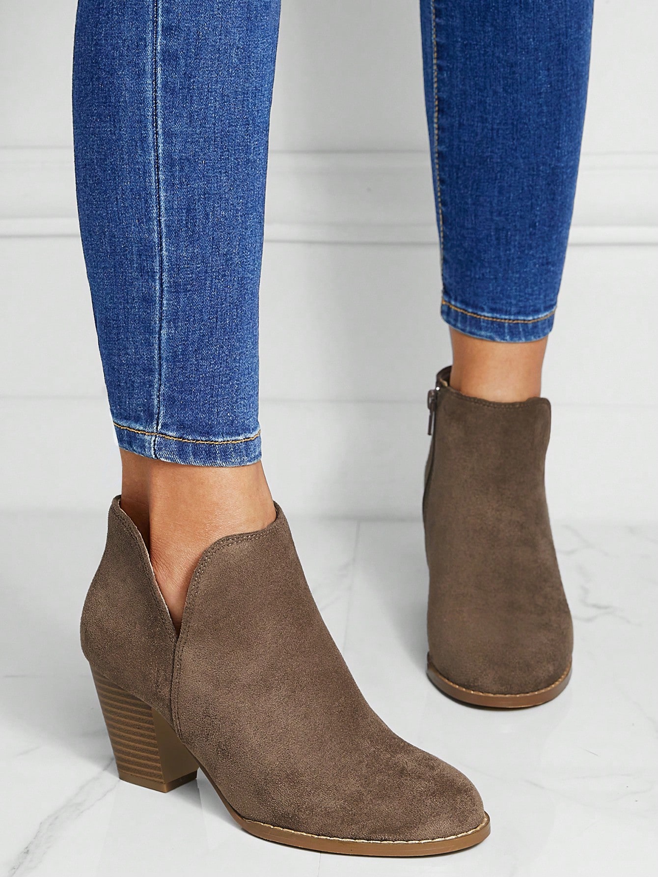 In Brown Women Ankle Boots & Booties