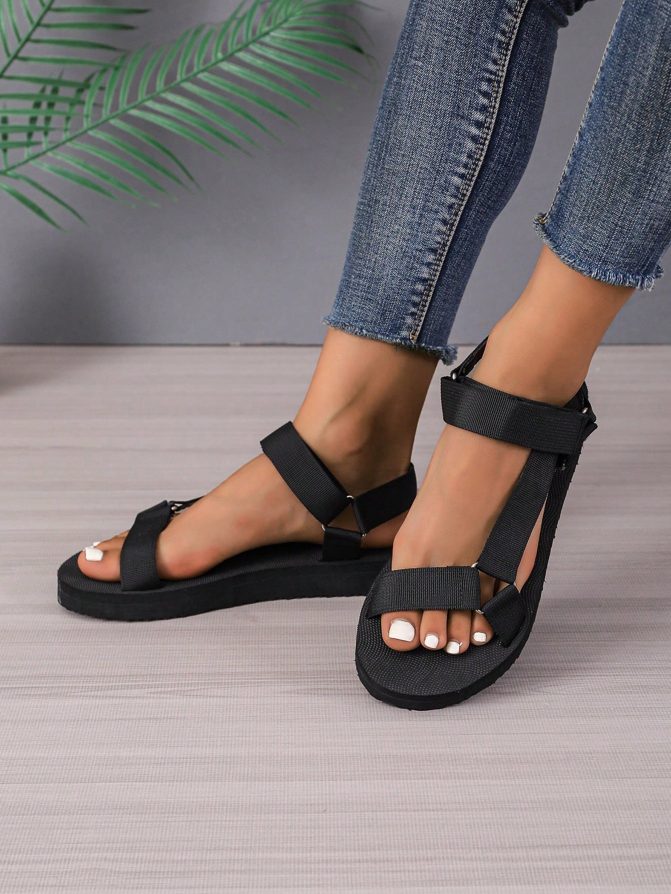 Women Sports Sandals