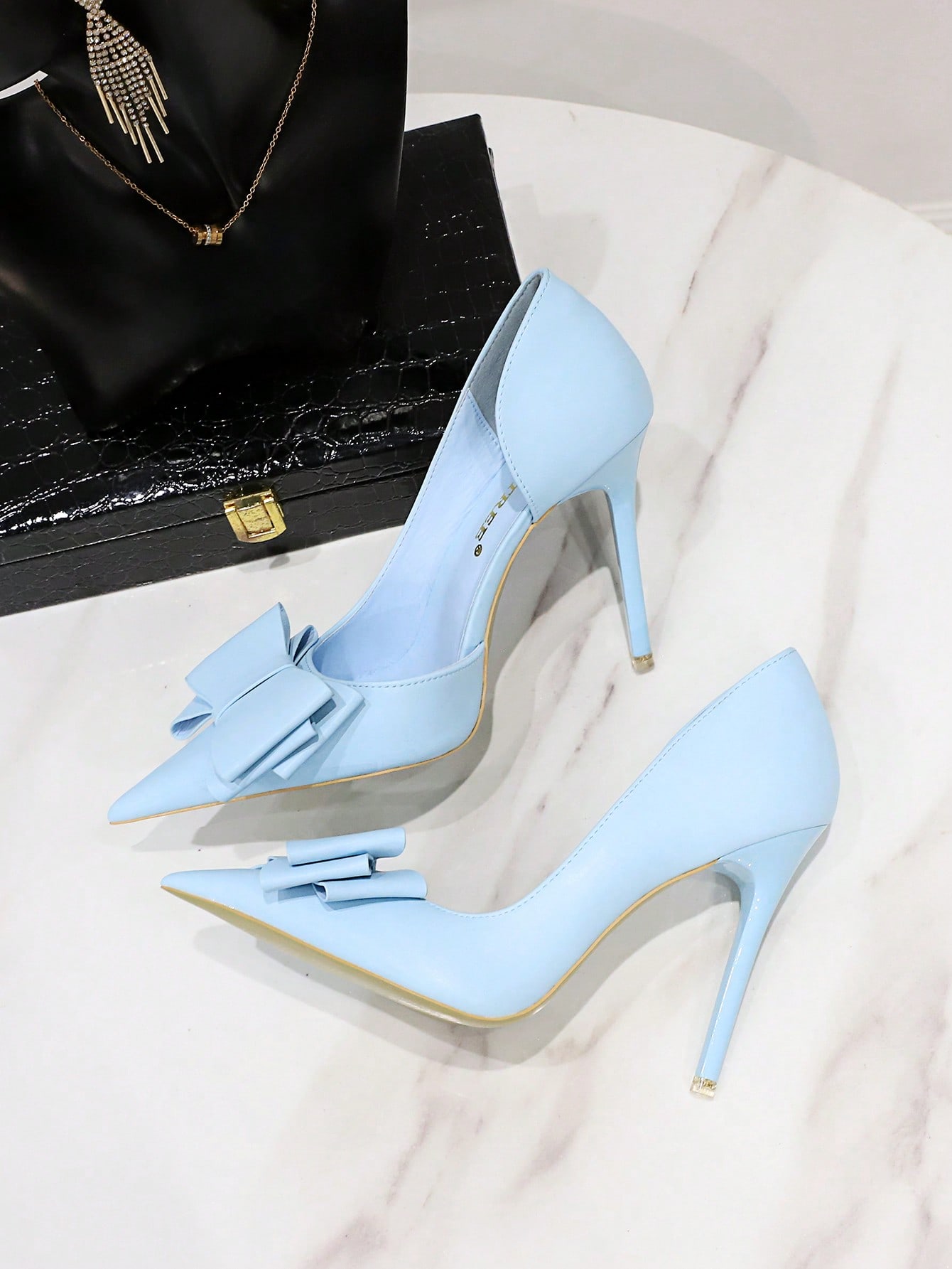 In Blue Women Pumps