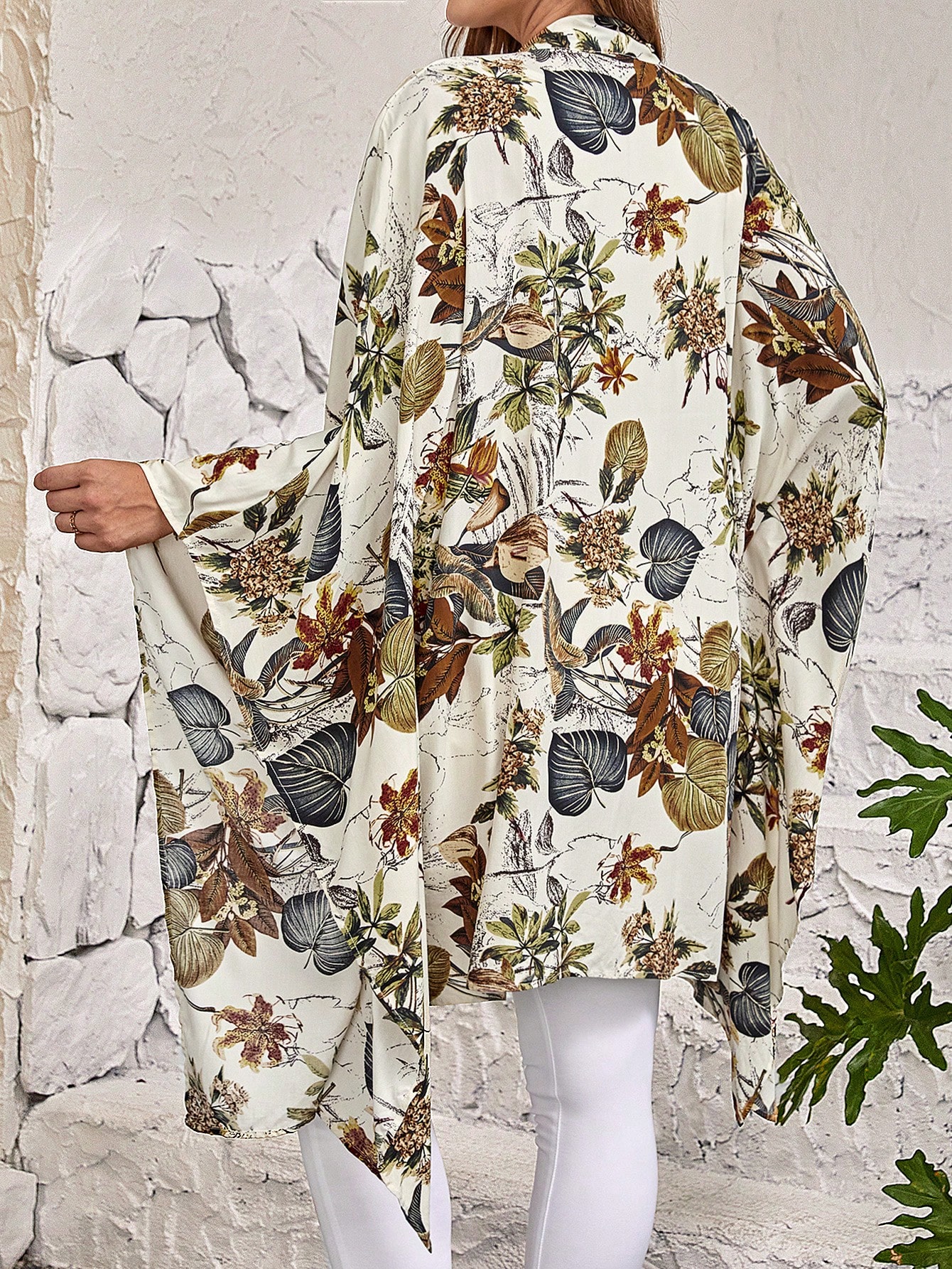 In Long Sleeve Plus Size Kimonos