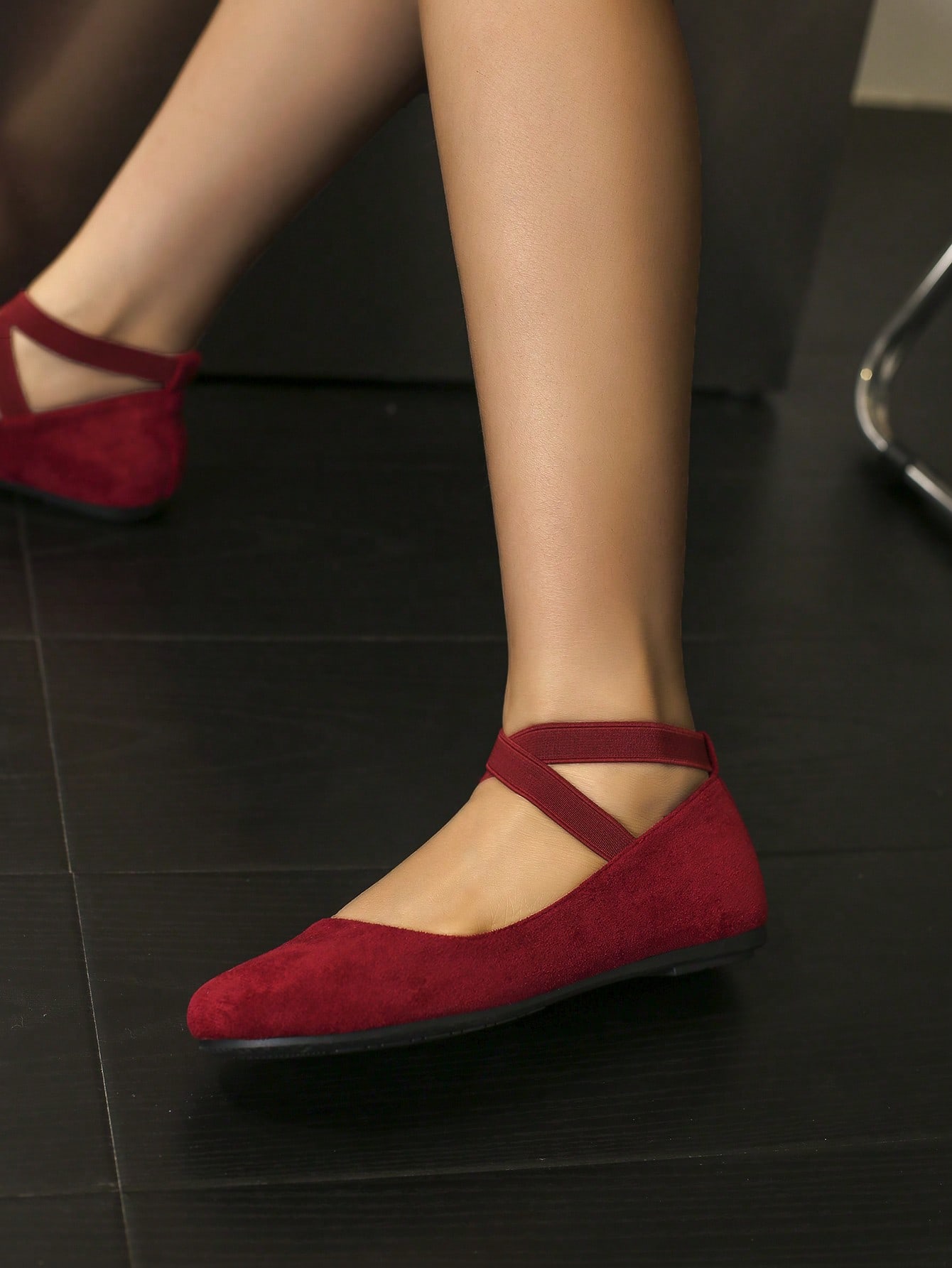 In Burgundy Women Flats