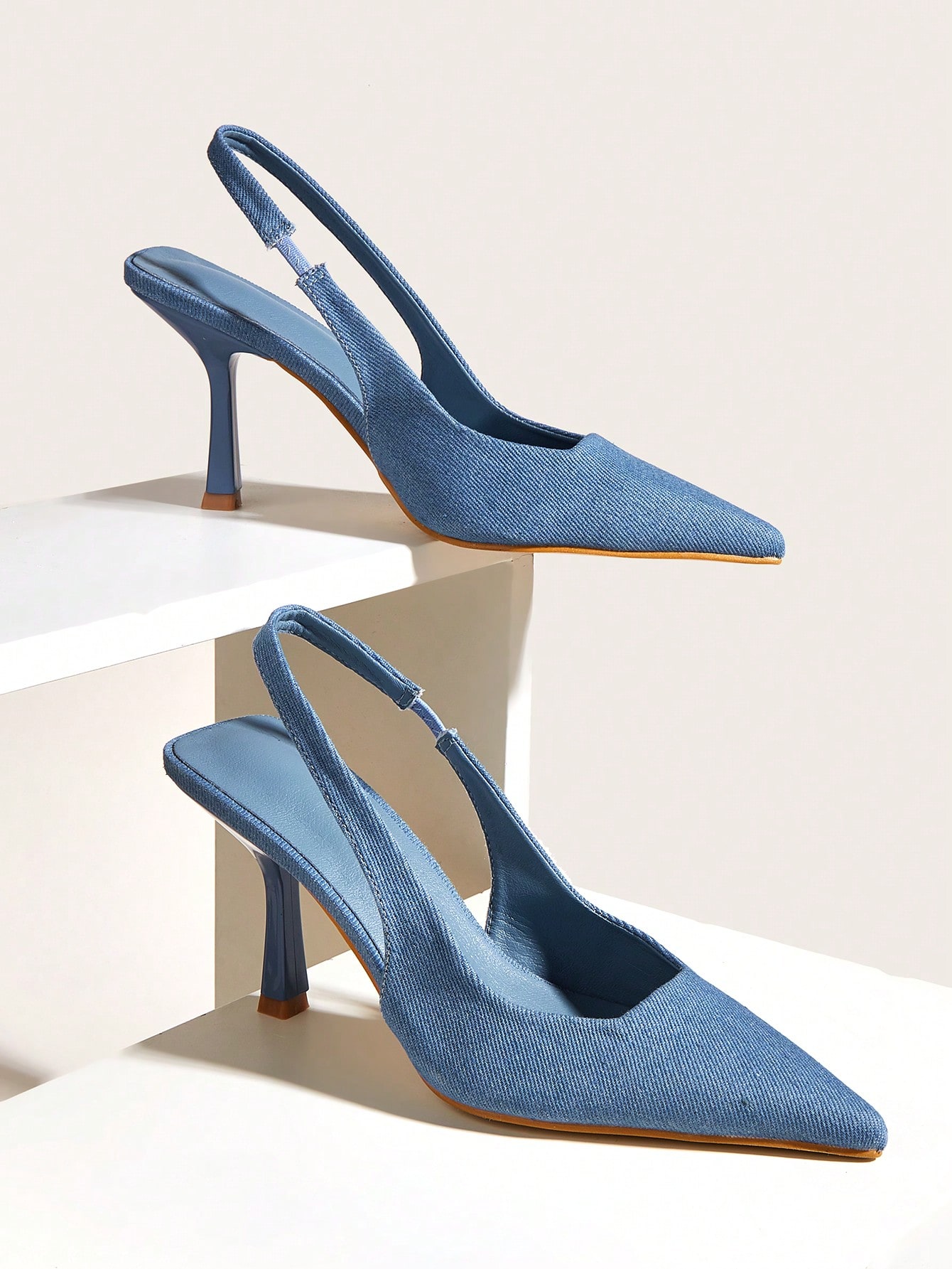 In Blue Women Pumps