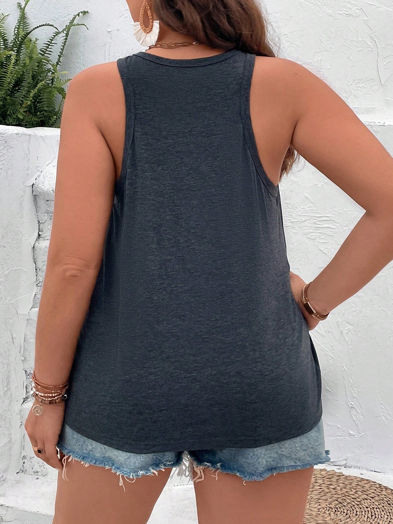 Plus Size Tank Tops & Camis