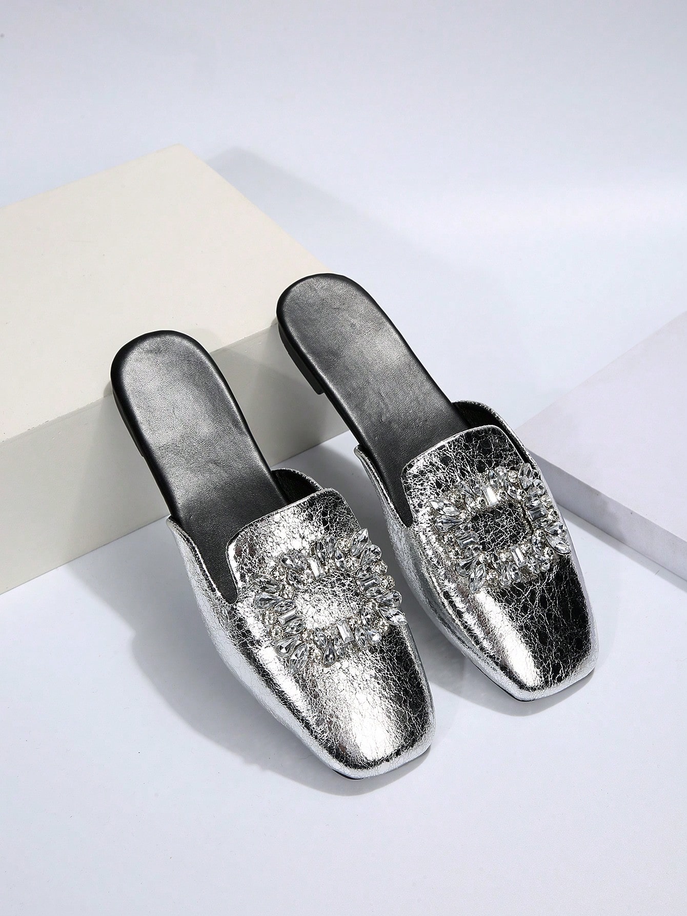 In Silver Women Flats