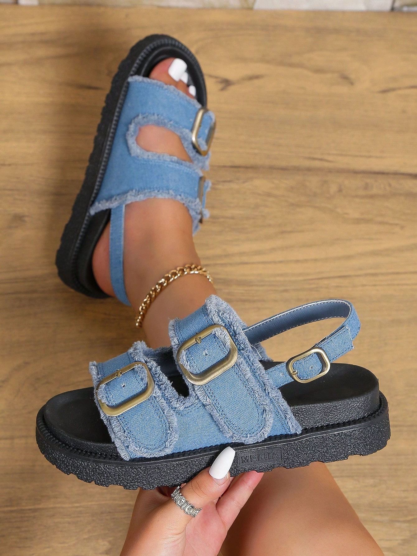 Women Platforms & Wedge Sandals