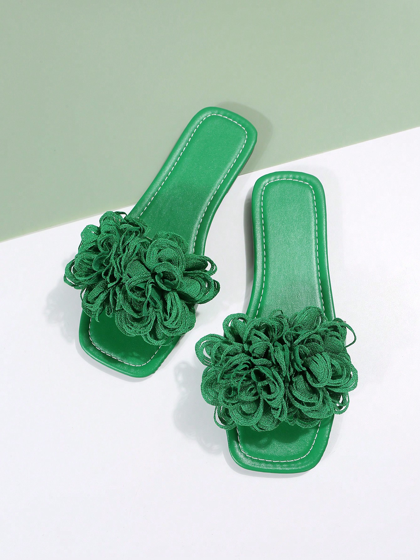 In Green Women Flat Sandals