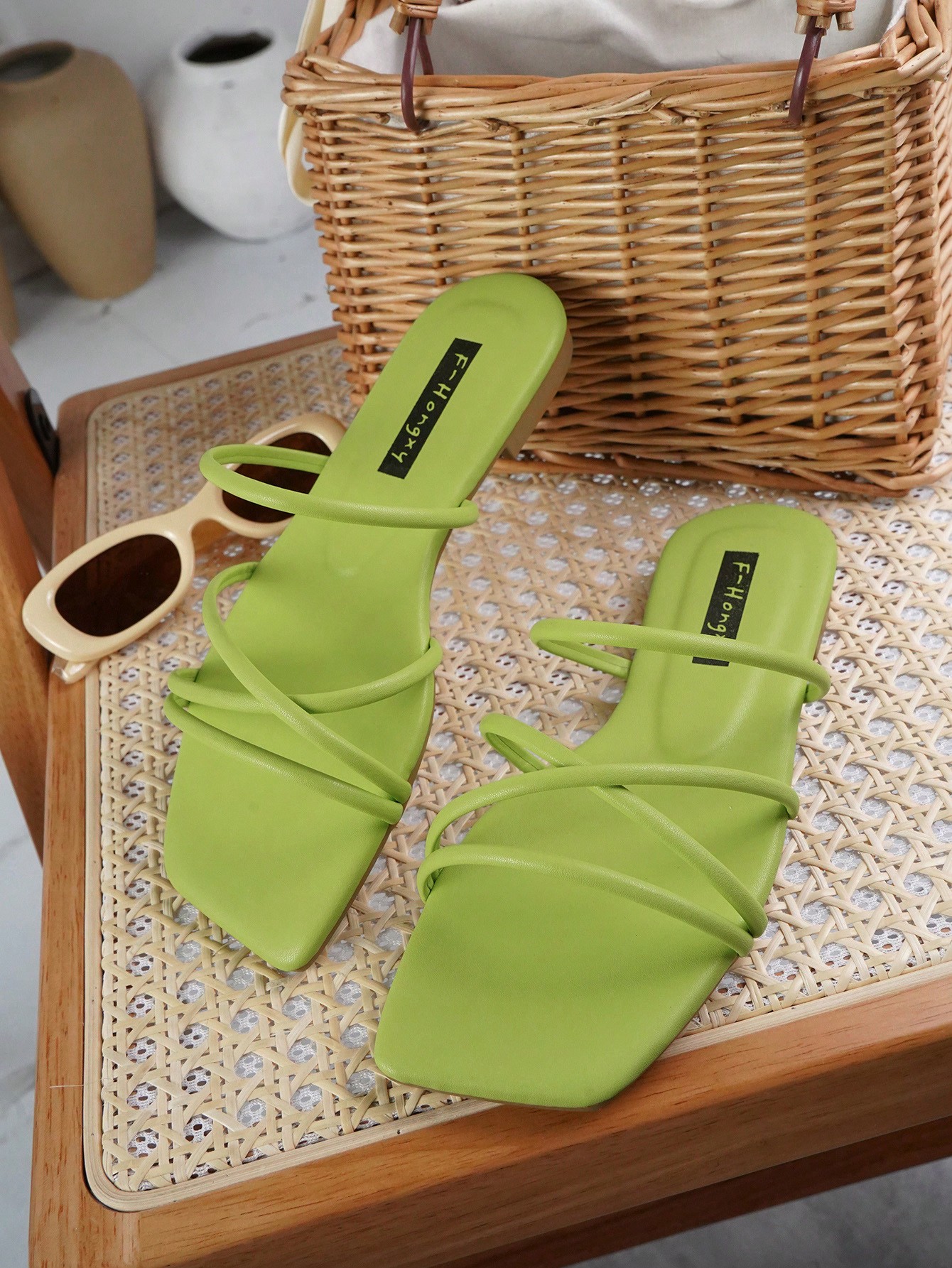 In Green Women Flat Sandals