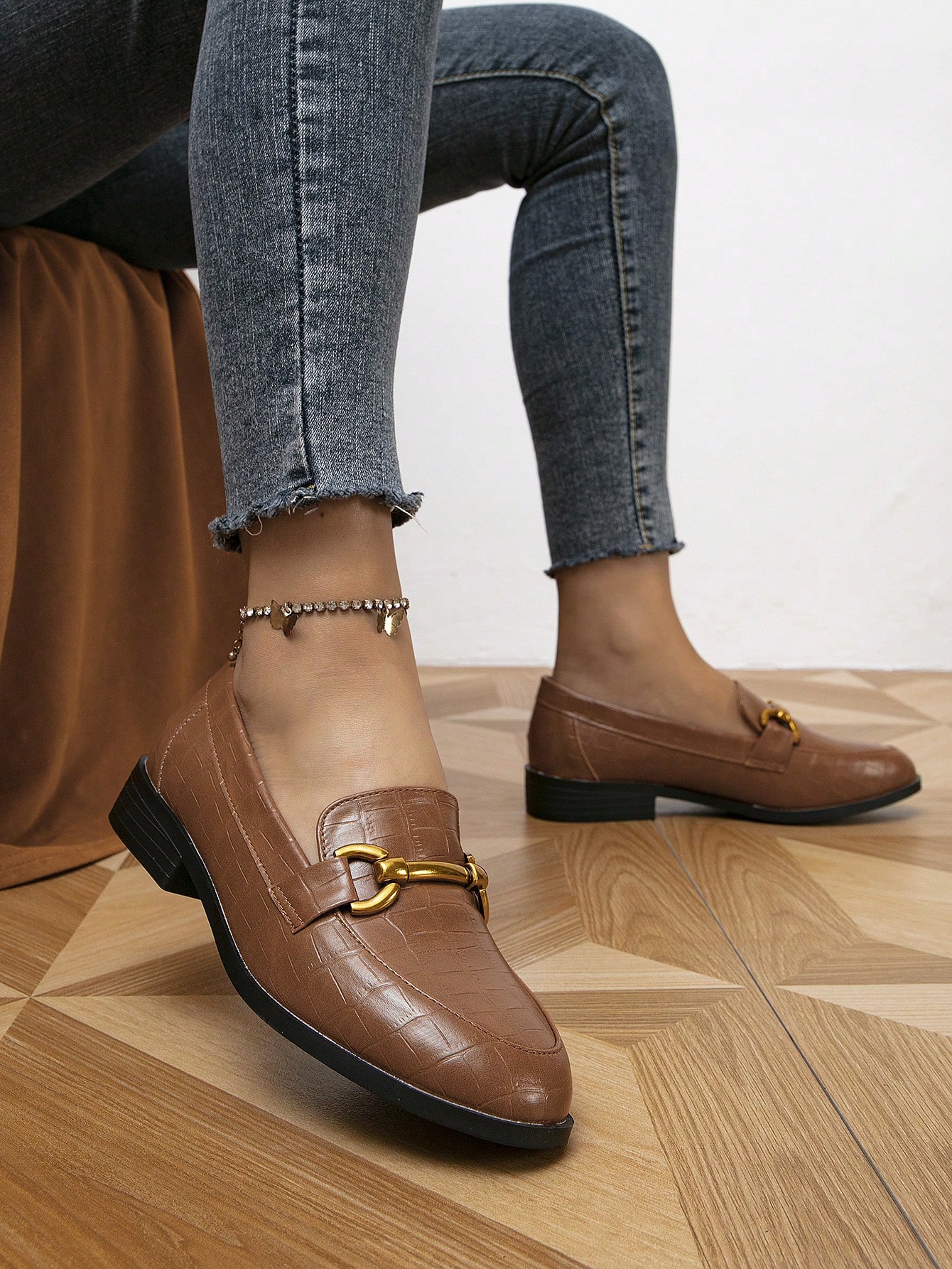 In Brown Women Flats