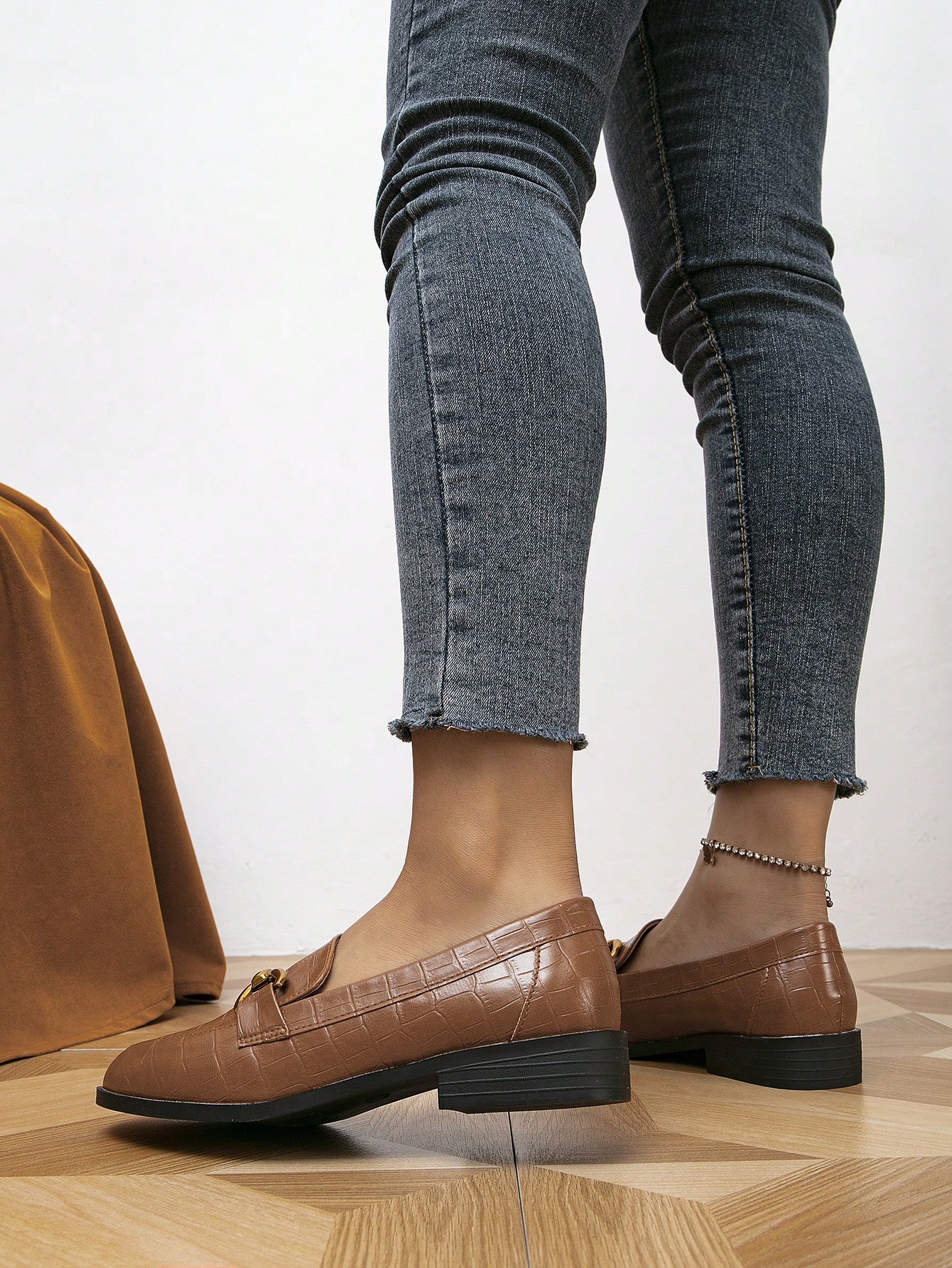 In Brown Women Flats