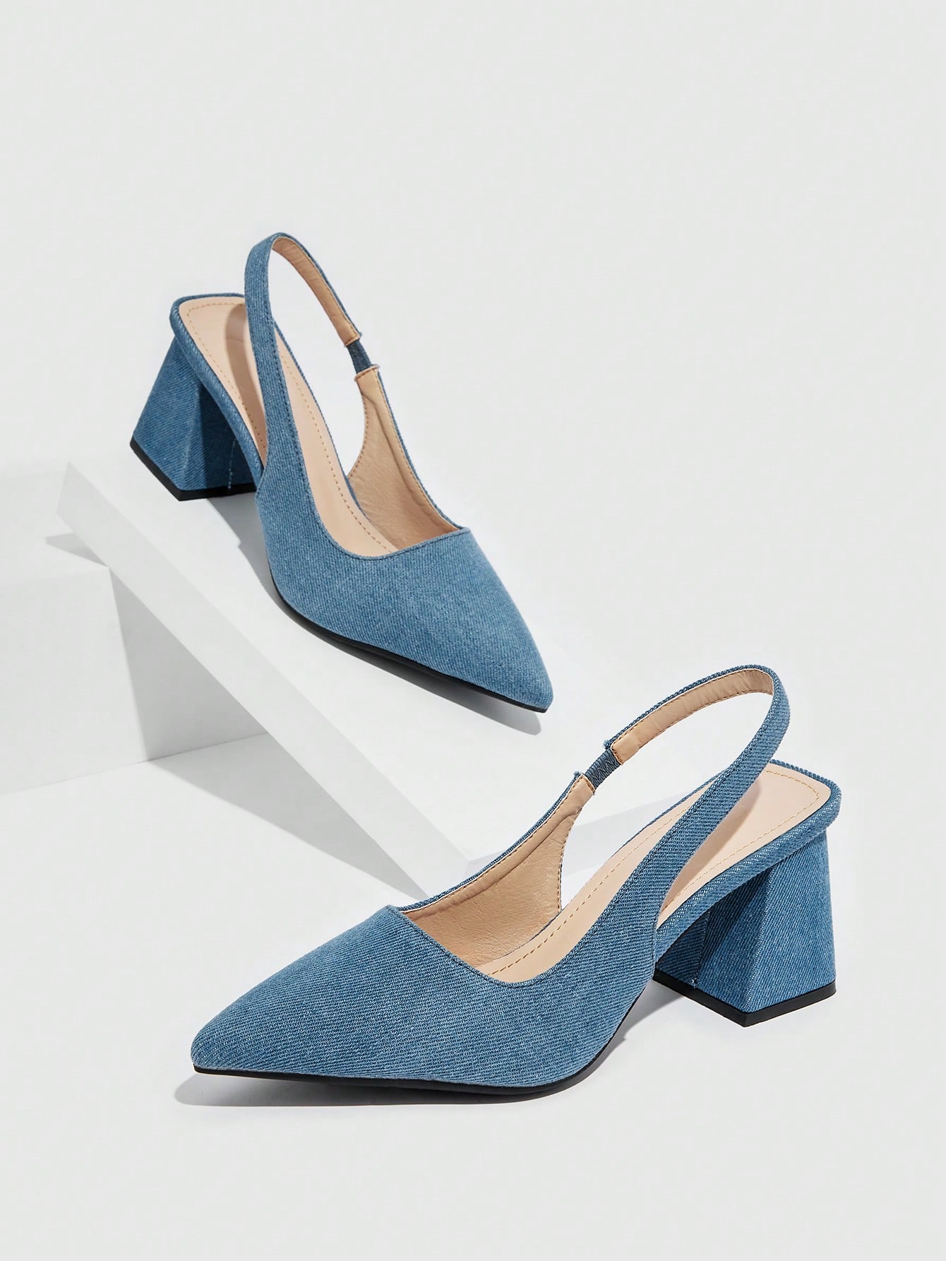 In Blue Women Pumps