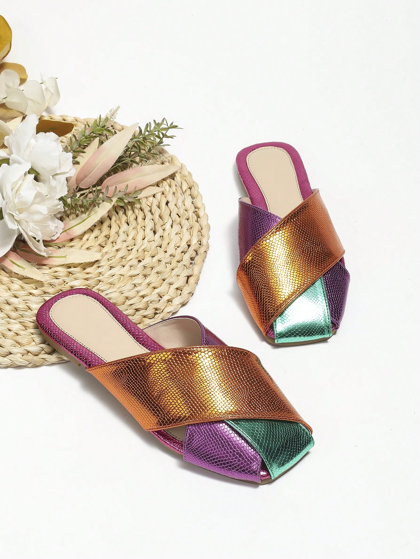 In Multicolor Women Flats