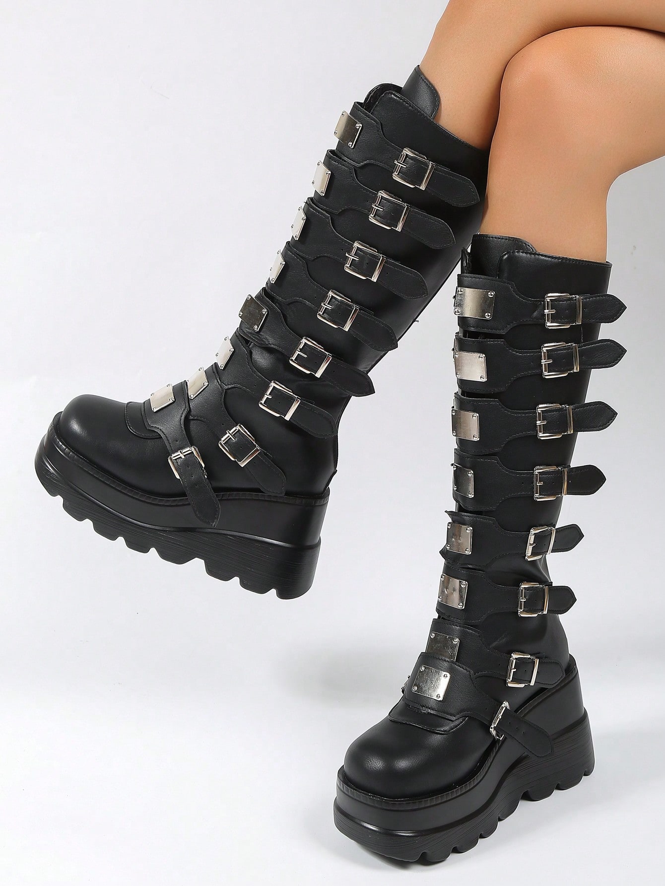 In Black Women Knee-High Boots