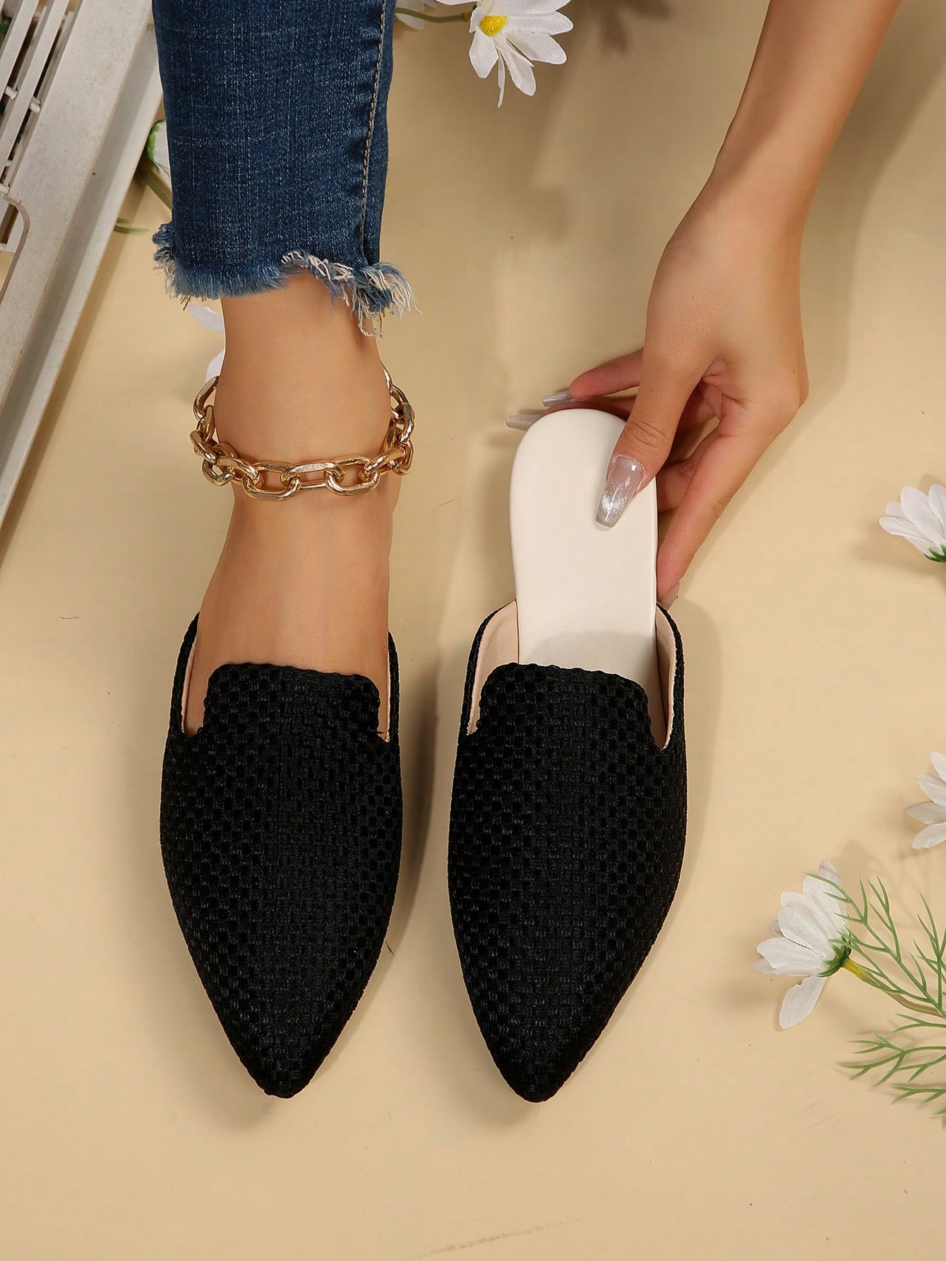 In Black Women Flats