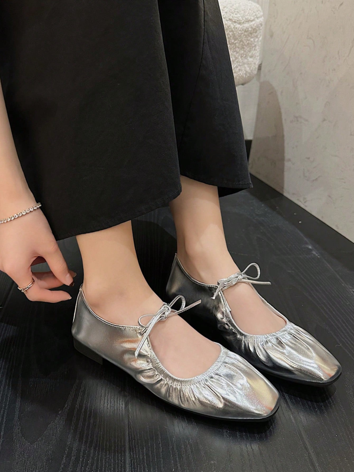 In Silver Women Flats