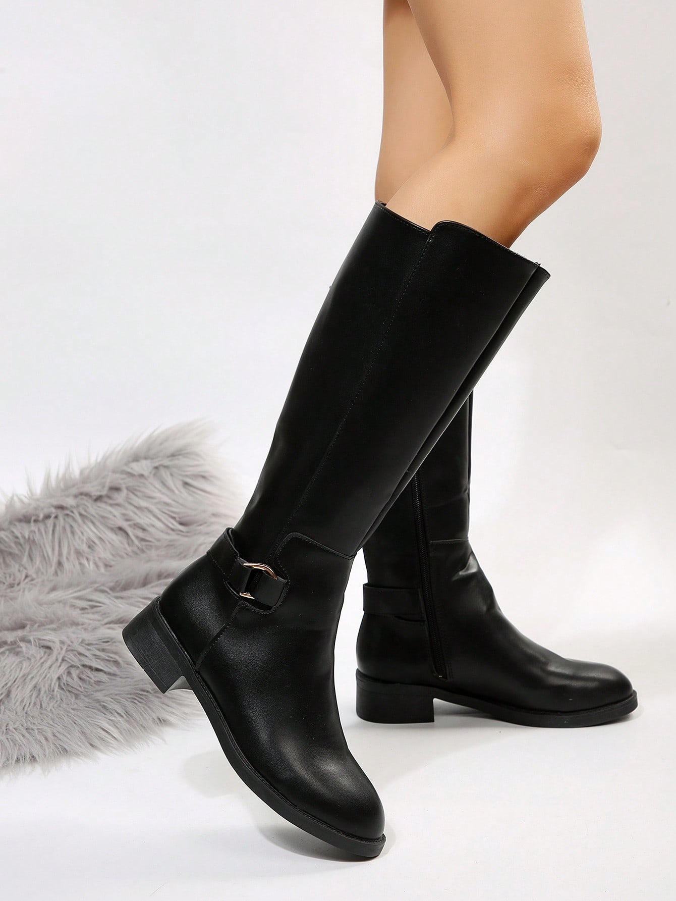 In Black Women Knee-High Boots