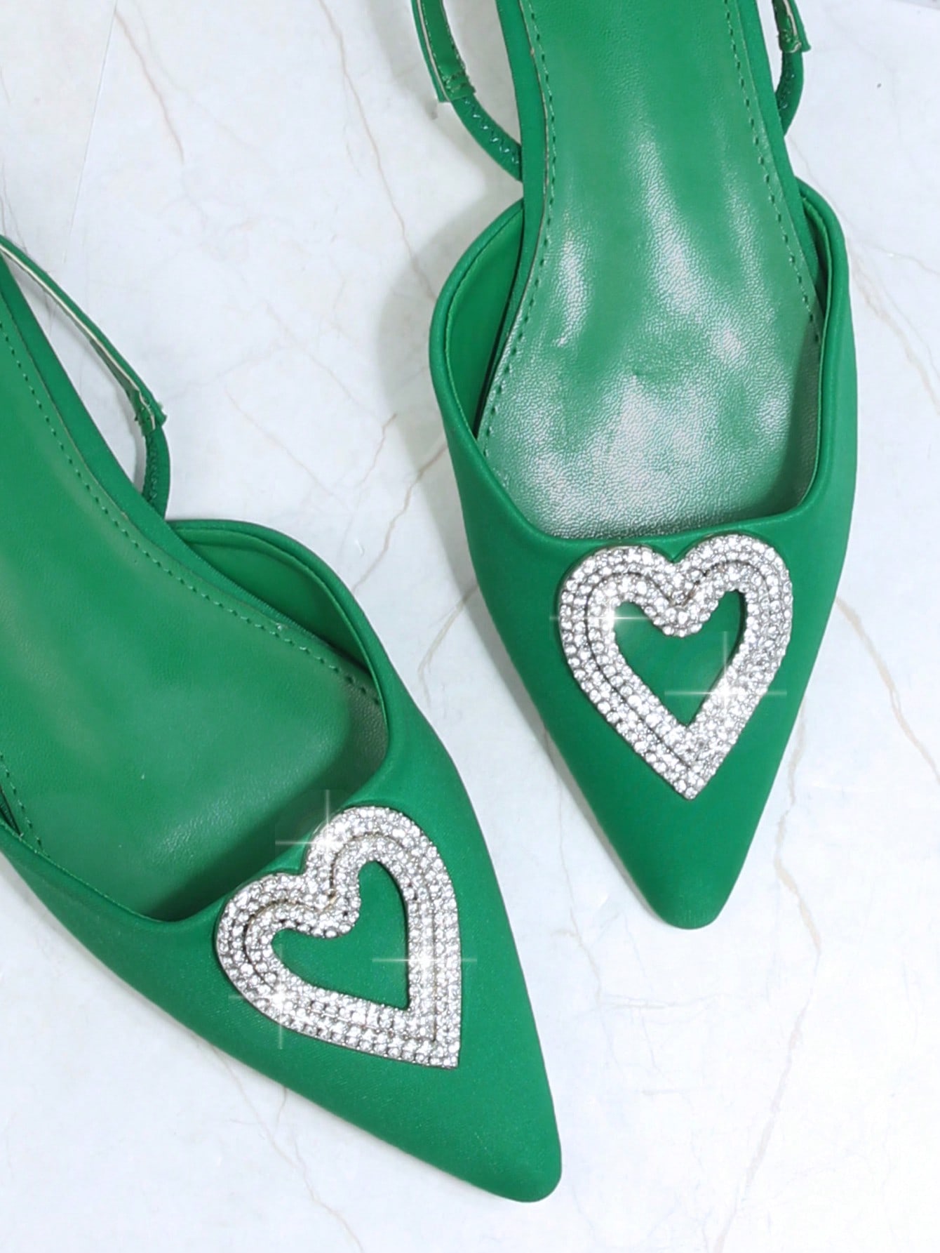 In Green Women Flats