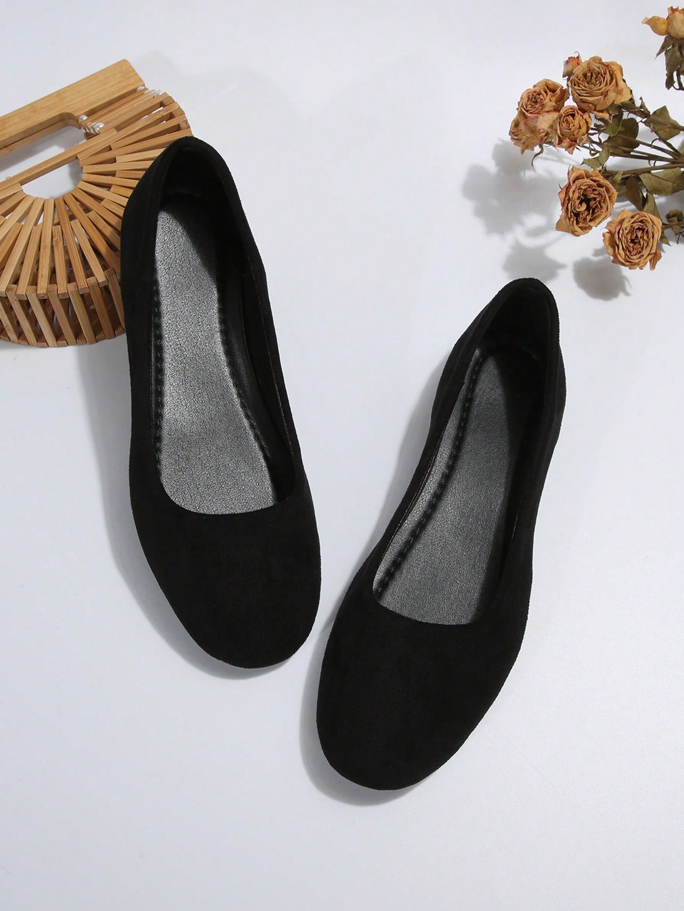 Women Flats