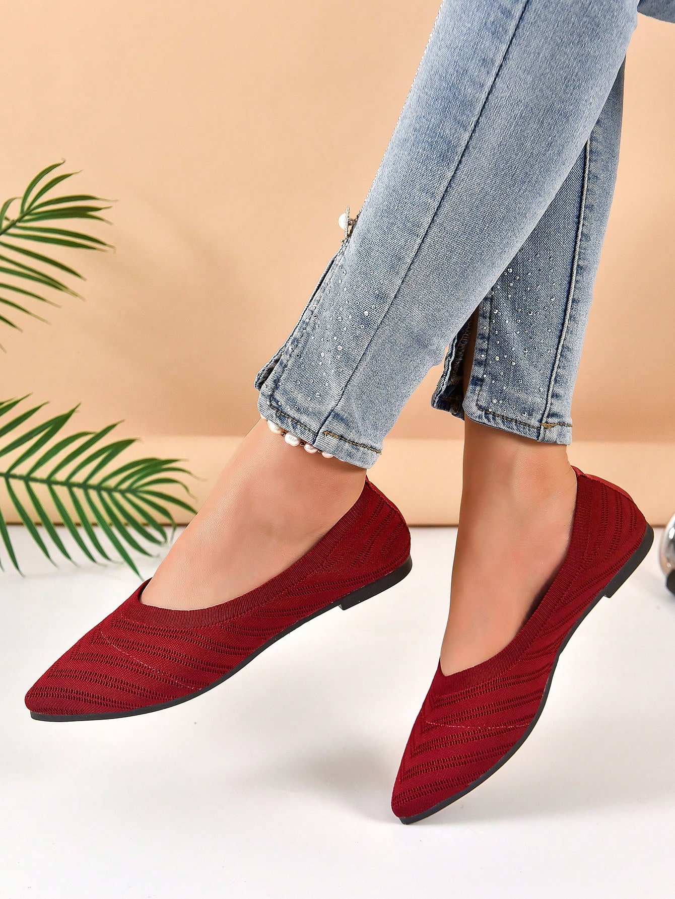 In Burgundy Women Flats