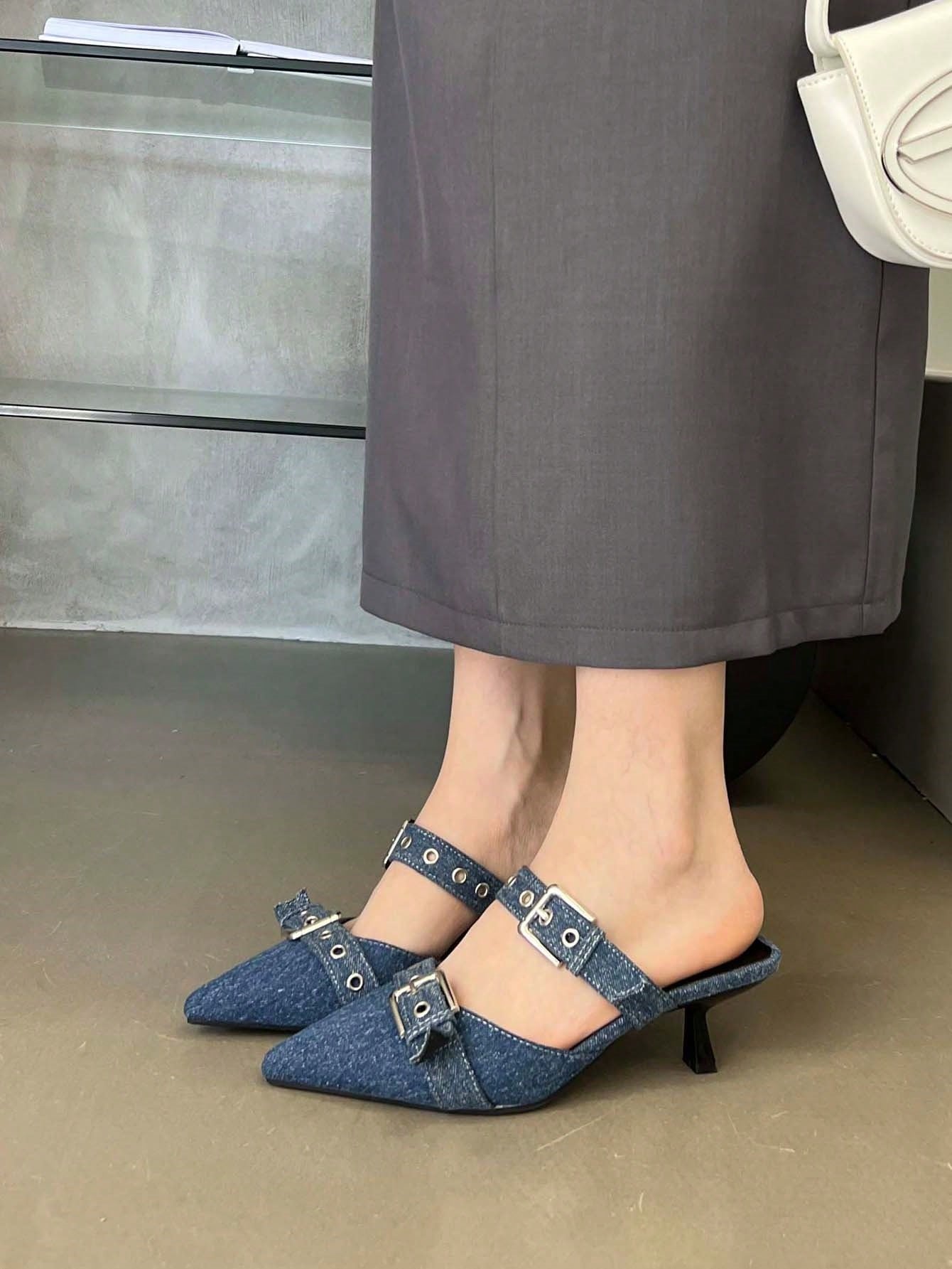 In Blue Women Pumps