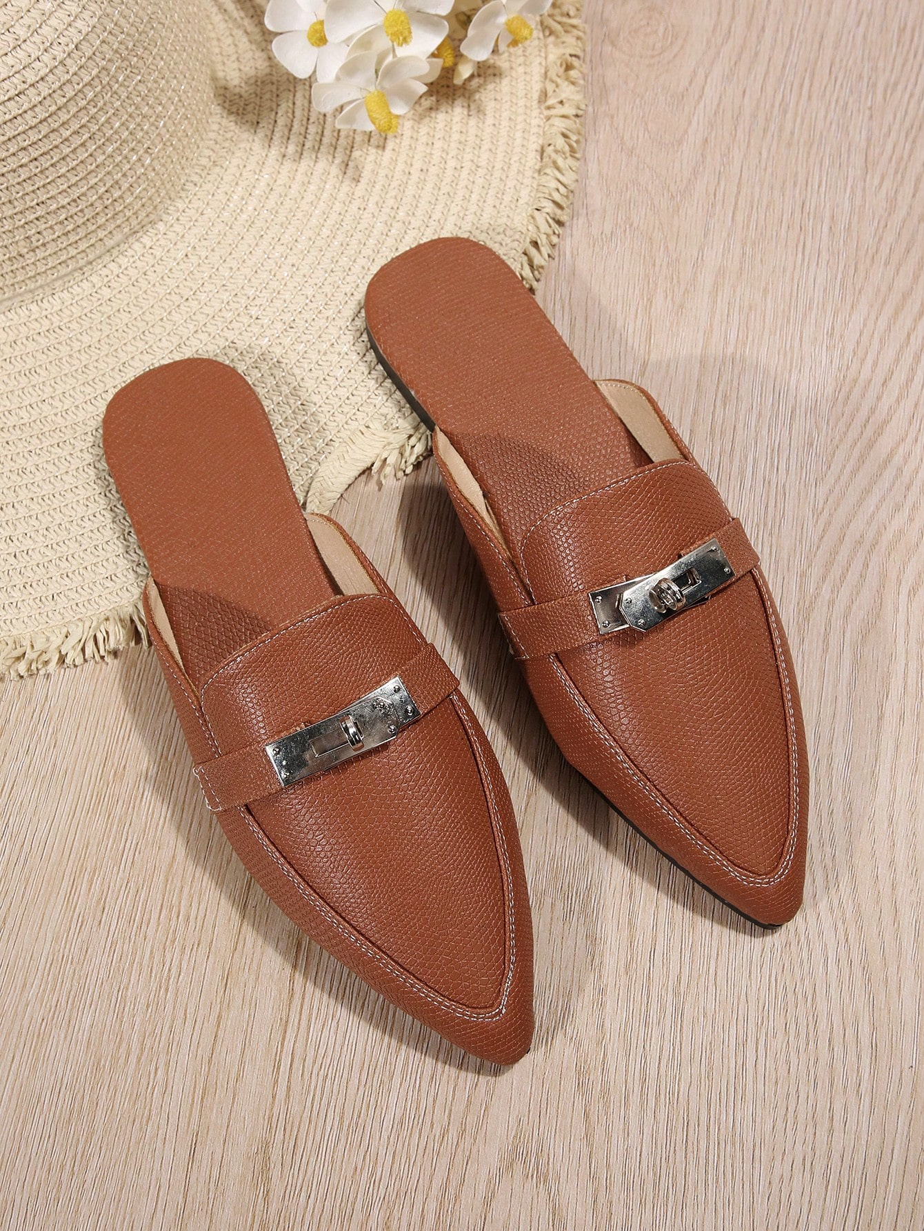 In Brown Women Flats