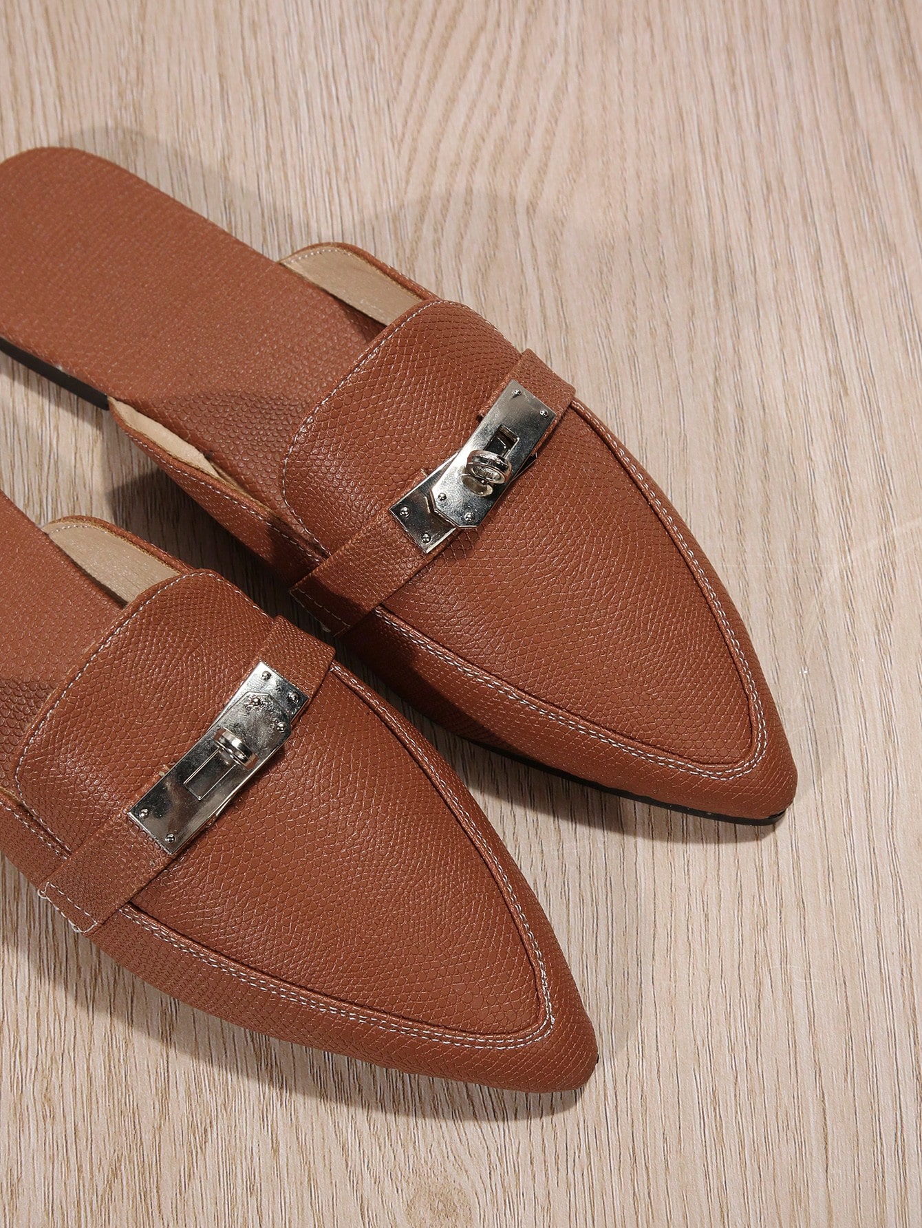 In Brown Women Flats