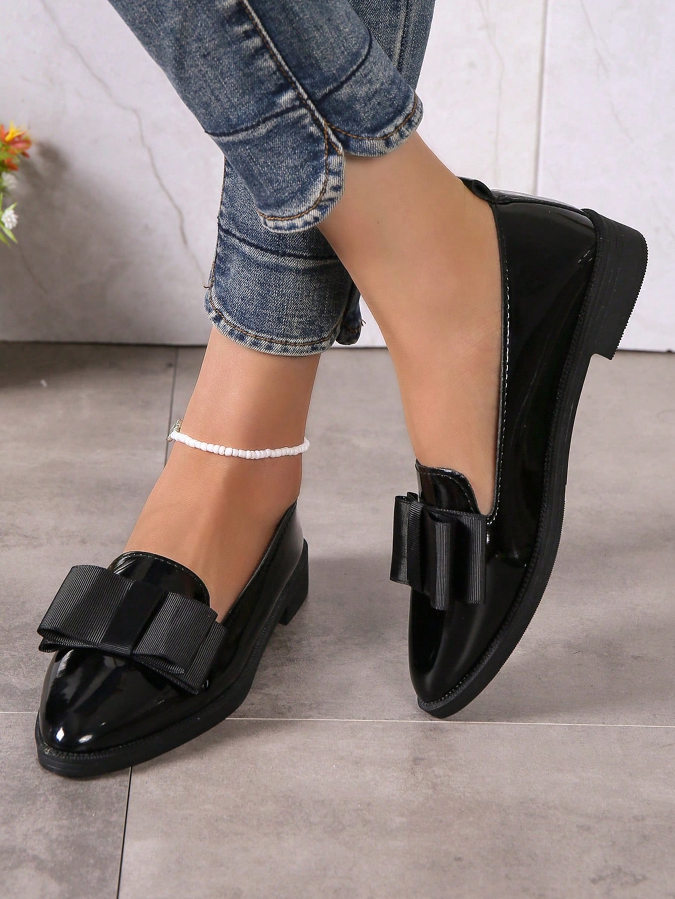 In Black Women Flats