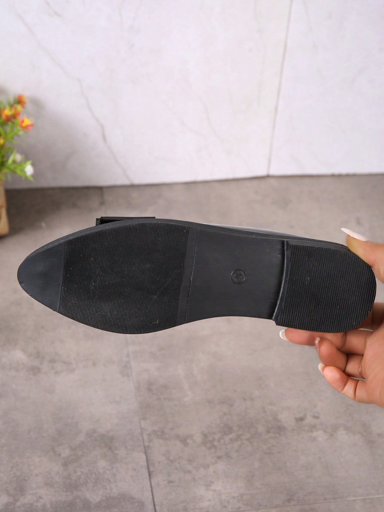 In Black Women Flats