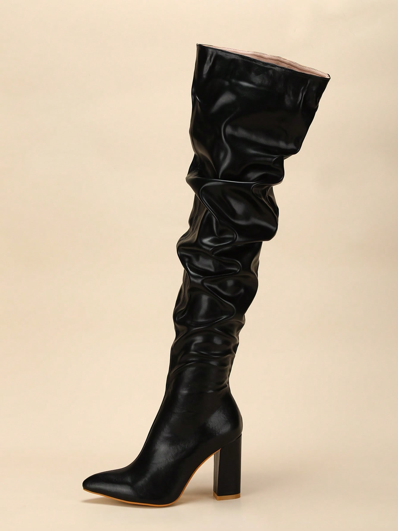 In Black Women Knee-High Boots