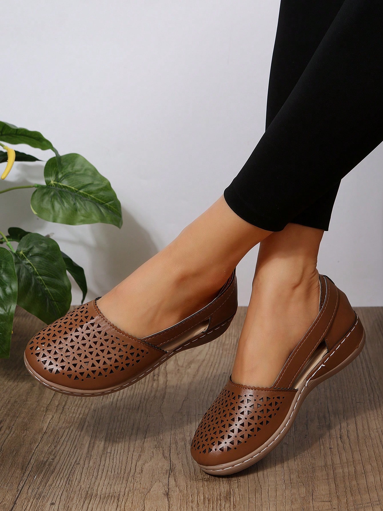 Women Wedges & Flatform