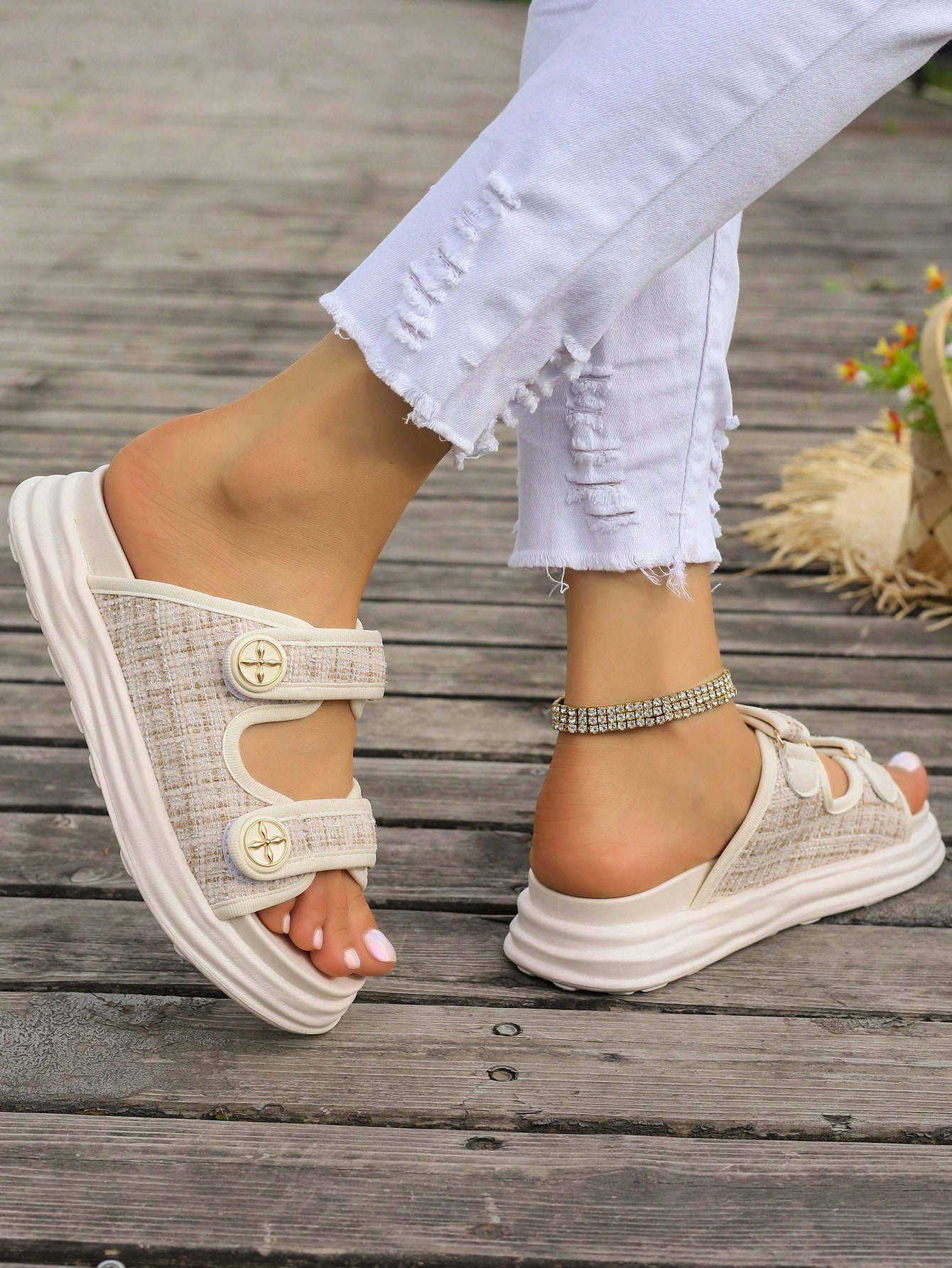 In Multicolor Women Sandals