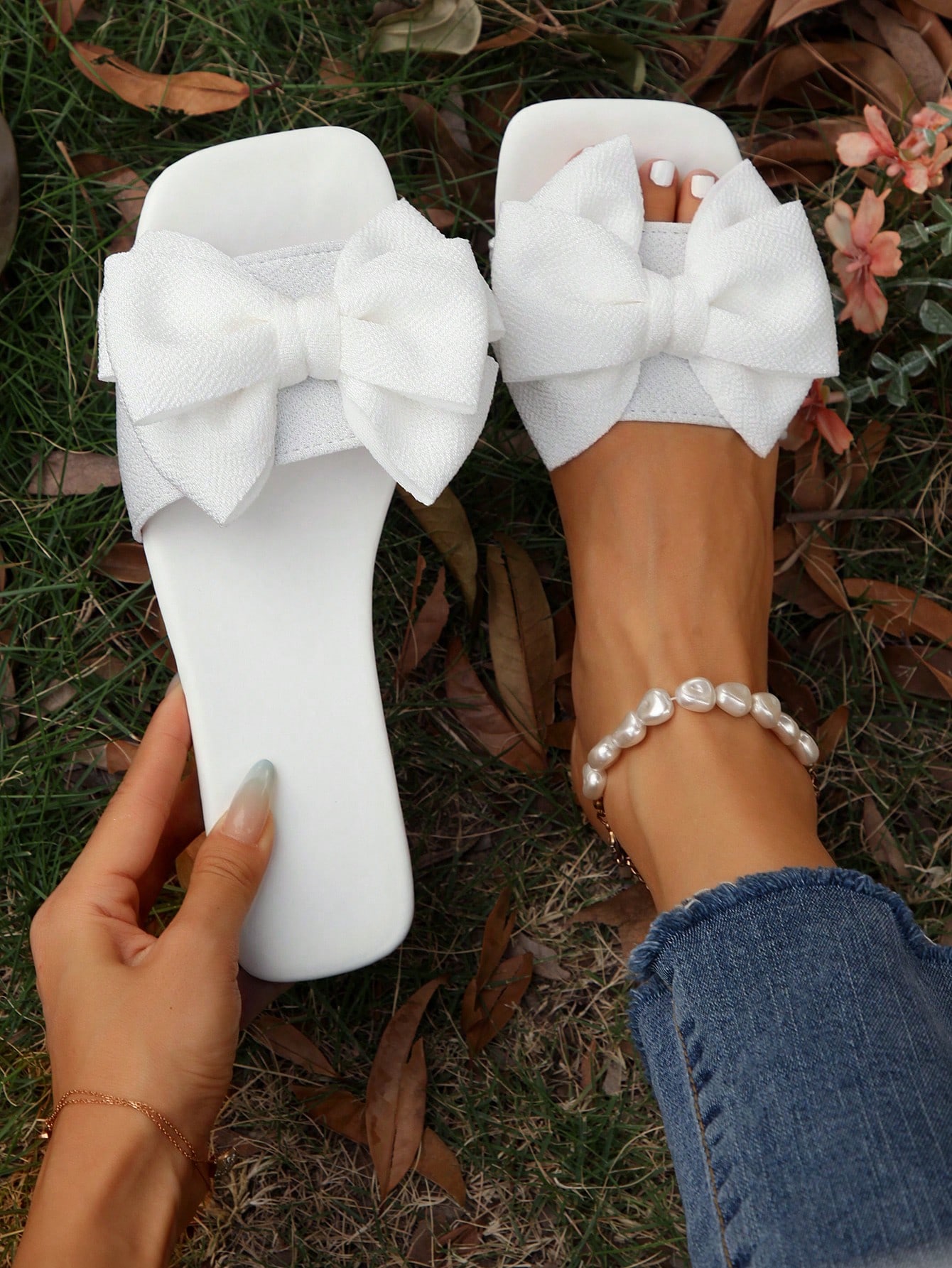 In White Women Flat Sandals