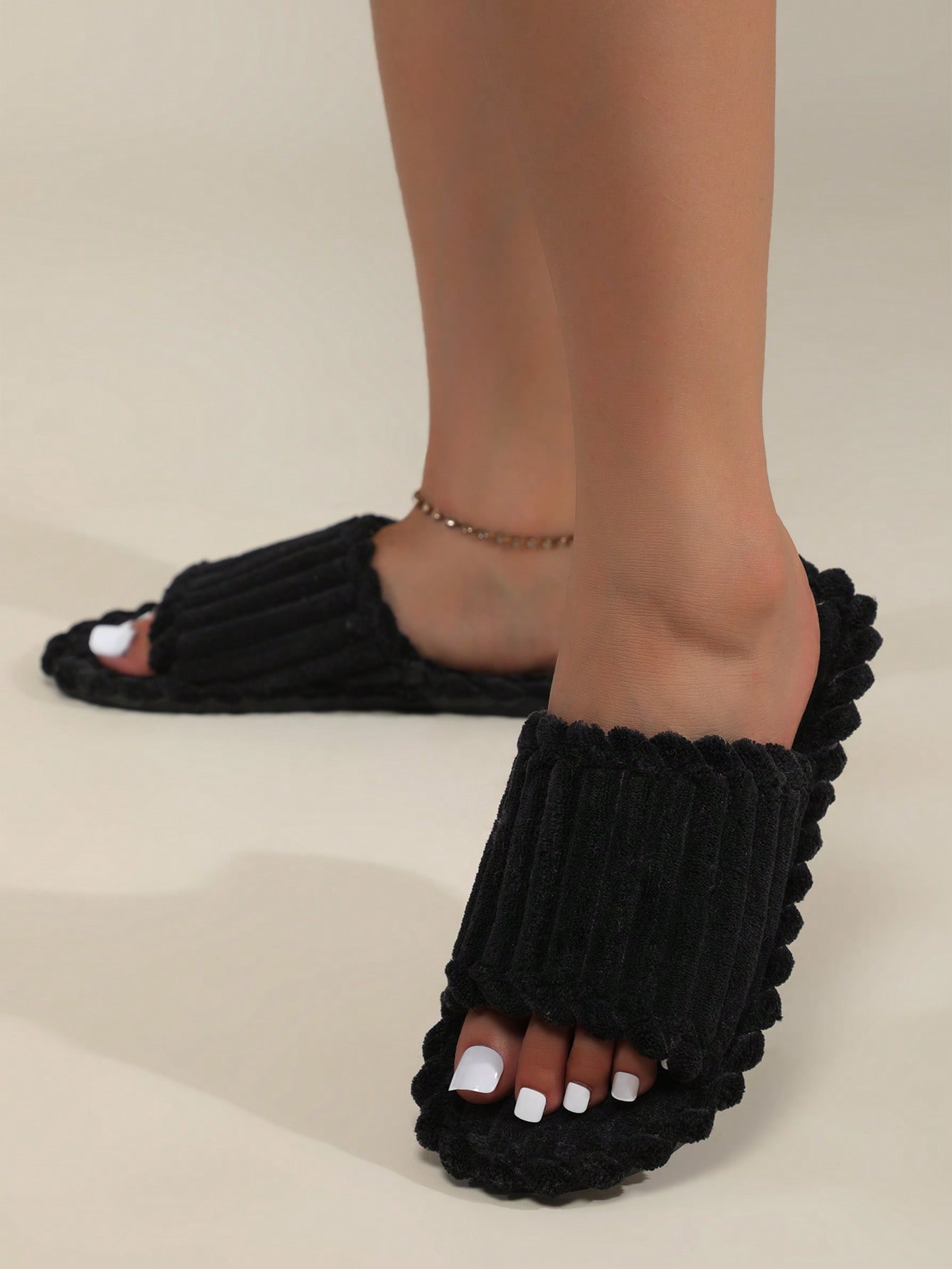 In Black Women Home Slippers