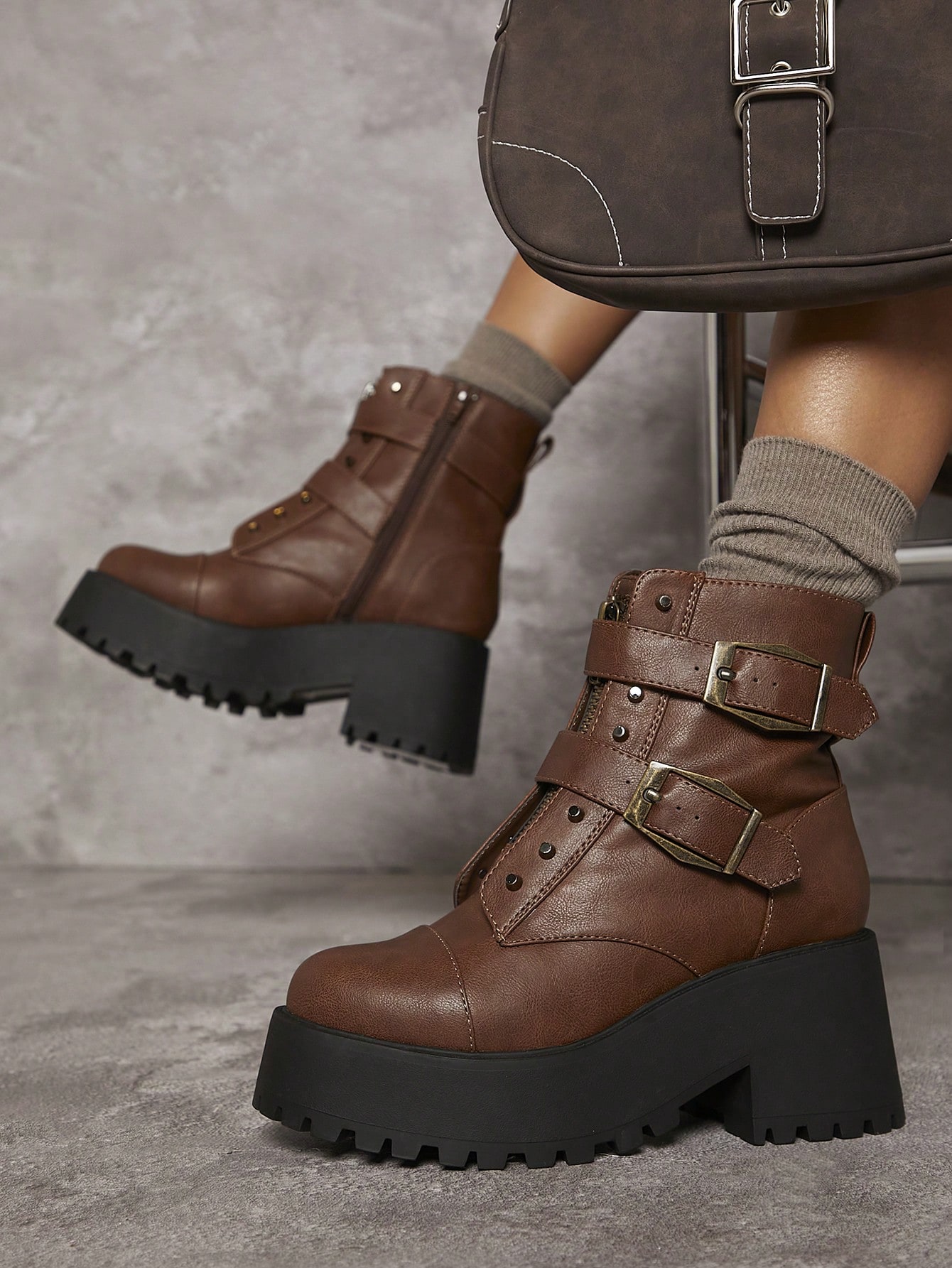 In Rust Brown Women Fashion Boots