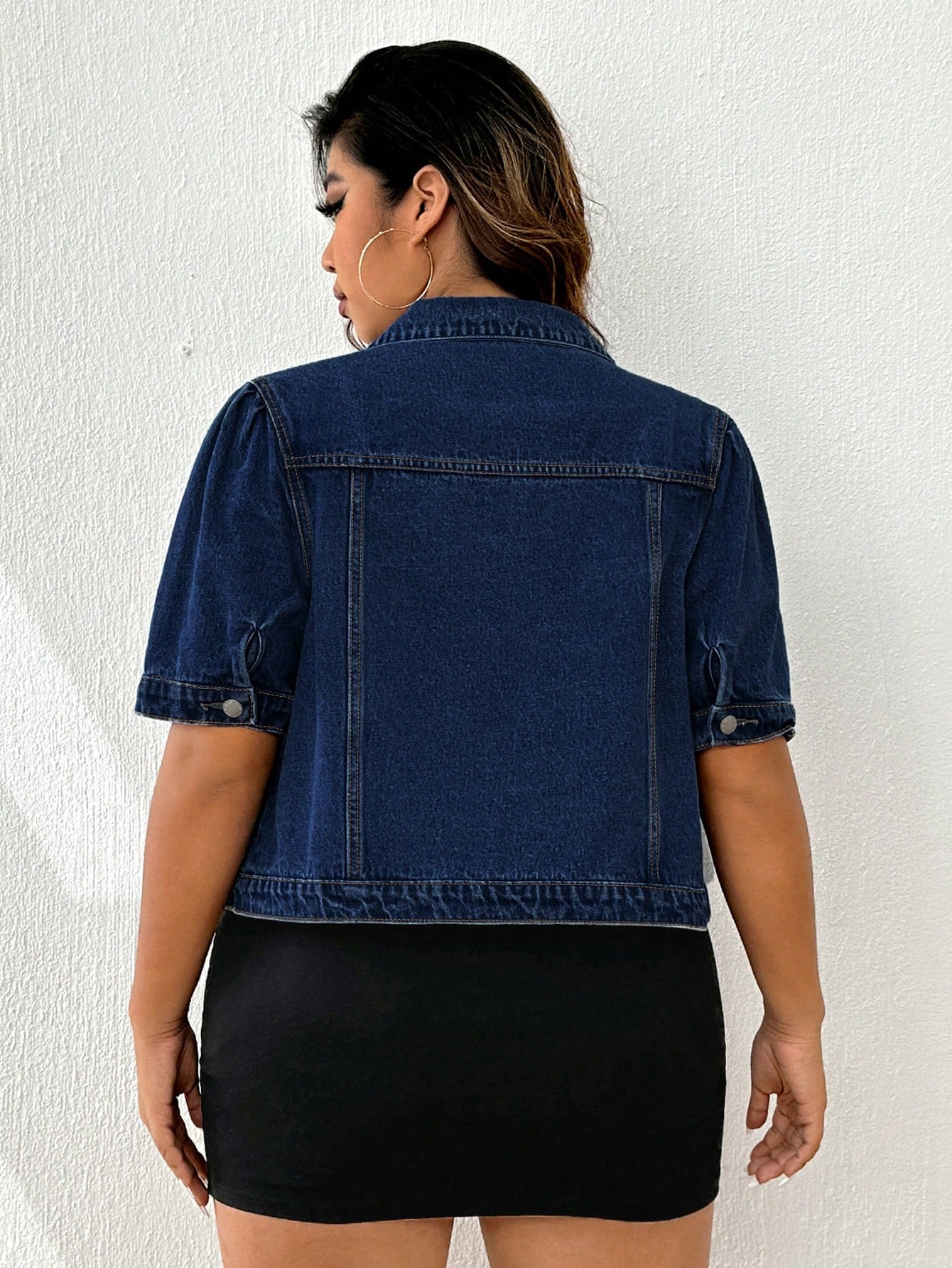 In Short Sleeve Plus Size Denim Jackets