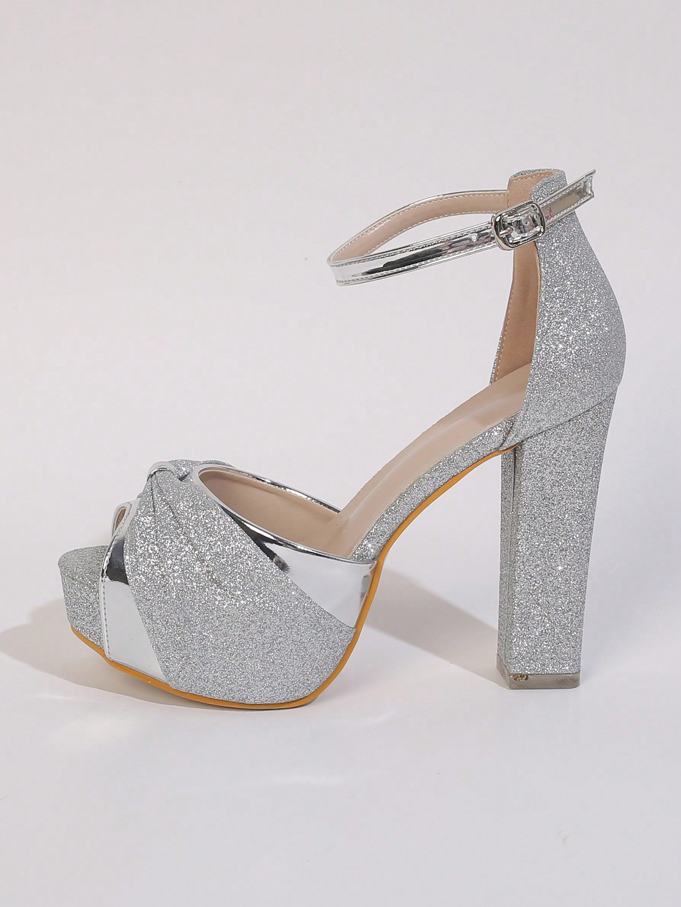 In Silver Women Pumps