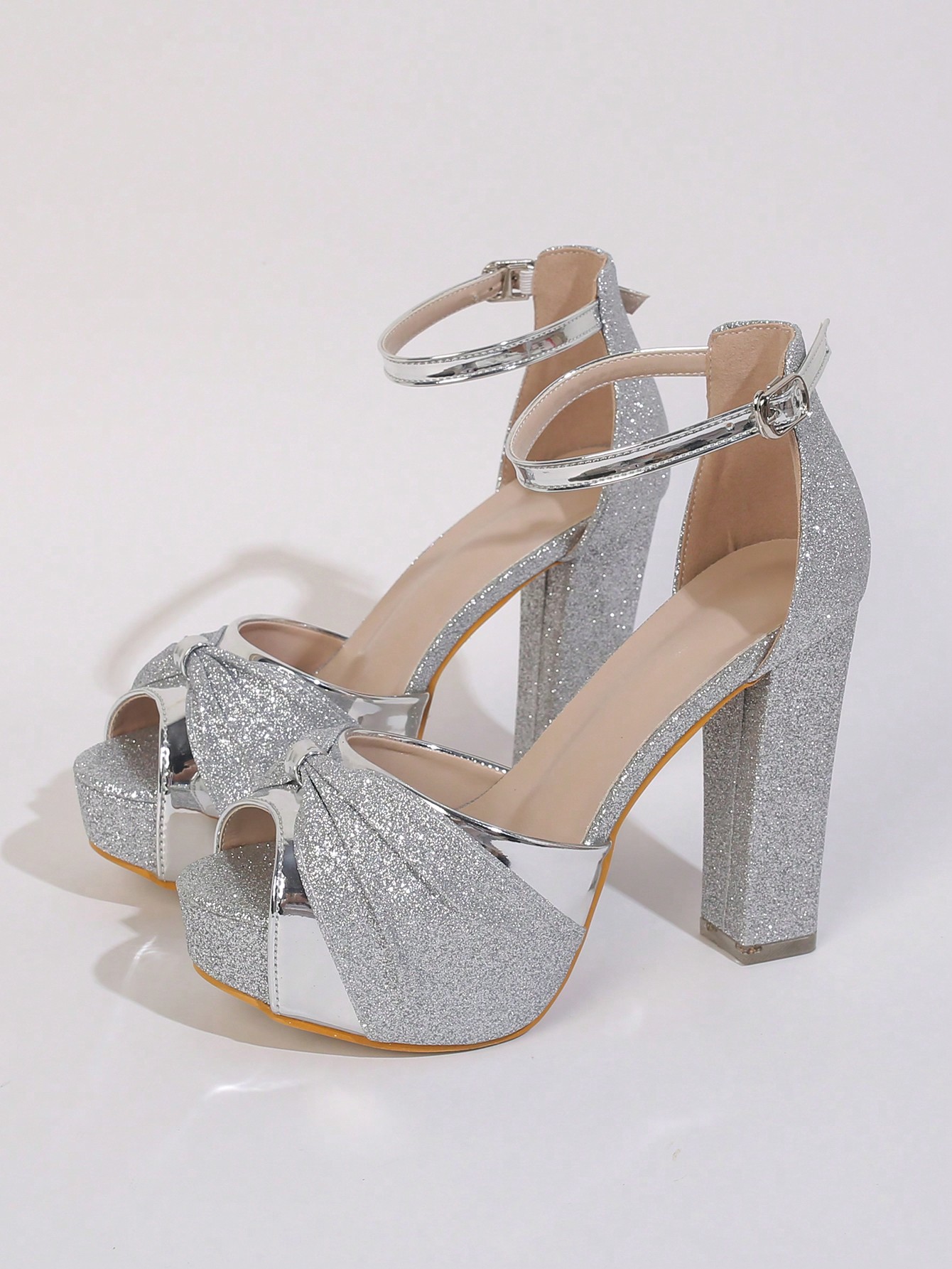 In Silver Women Pumps