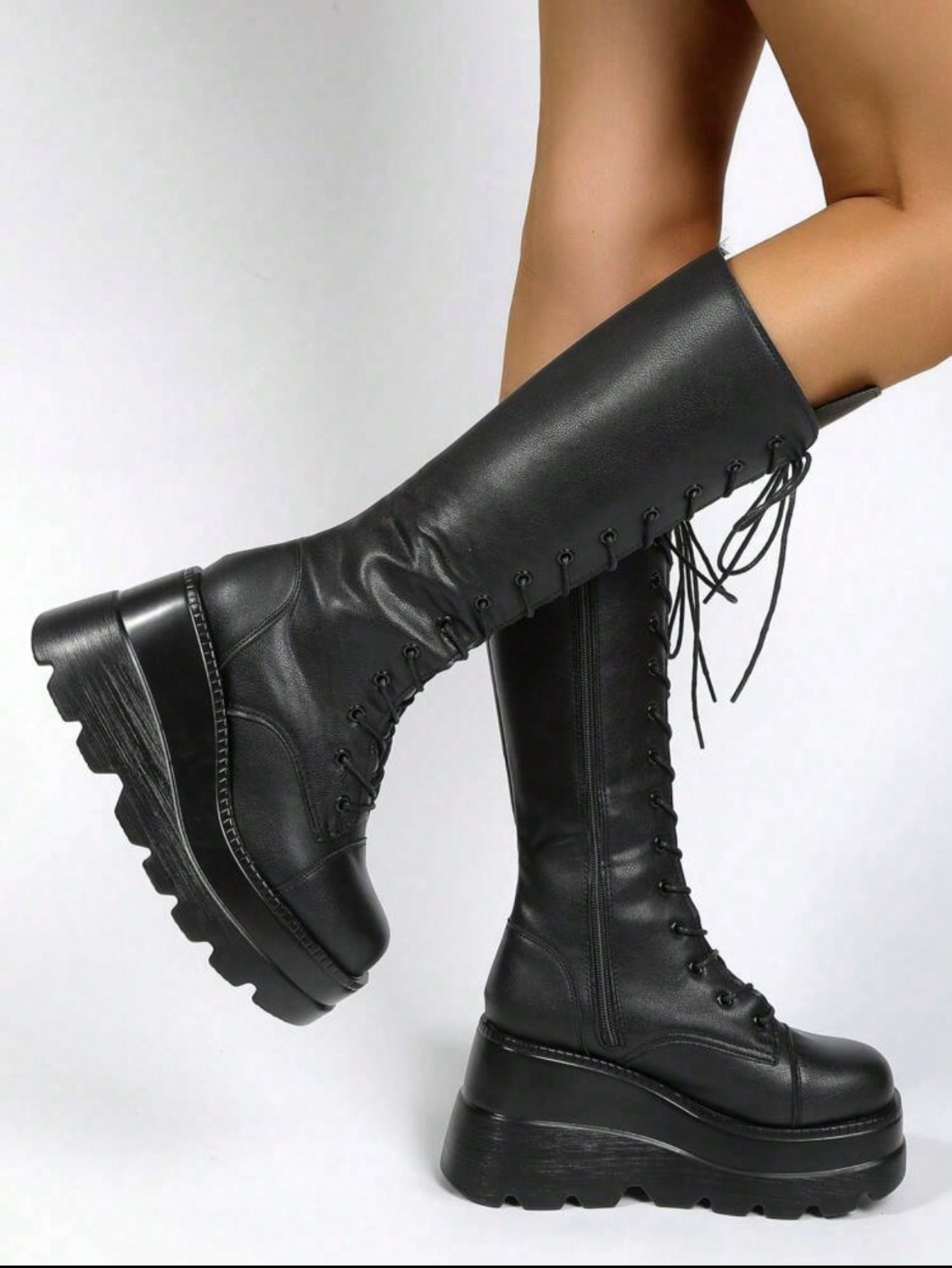 In Black Women Knee-High Boots