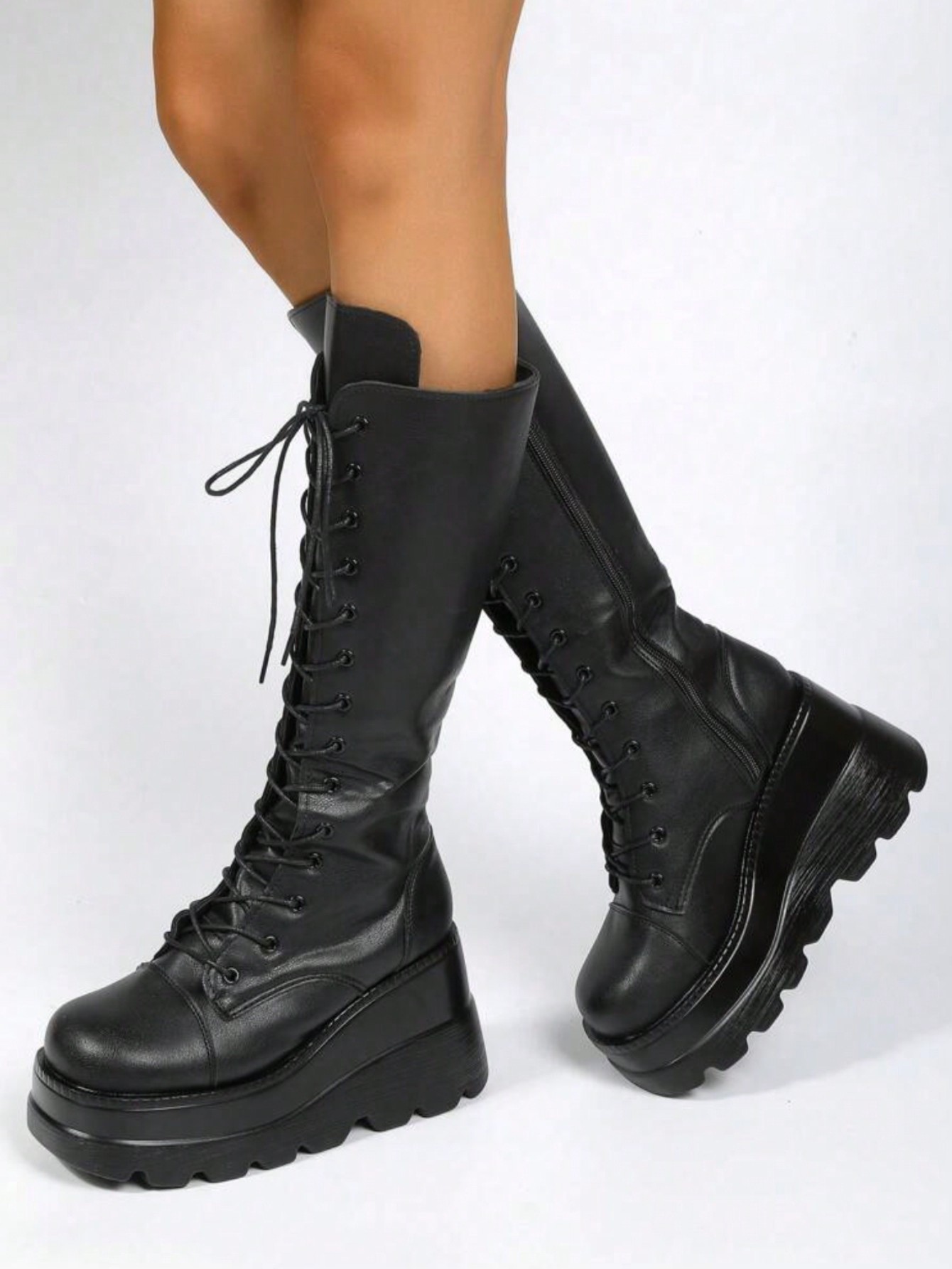 In Black Women Knee-High Boots