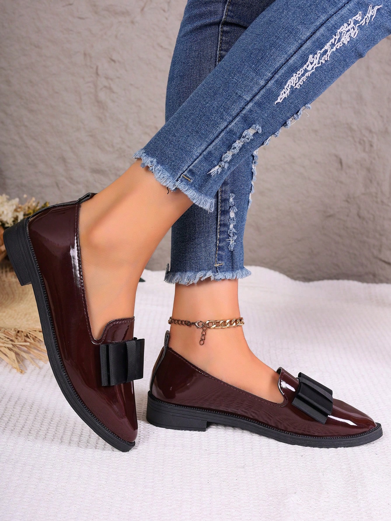 In Burgundy Women Flats