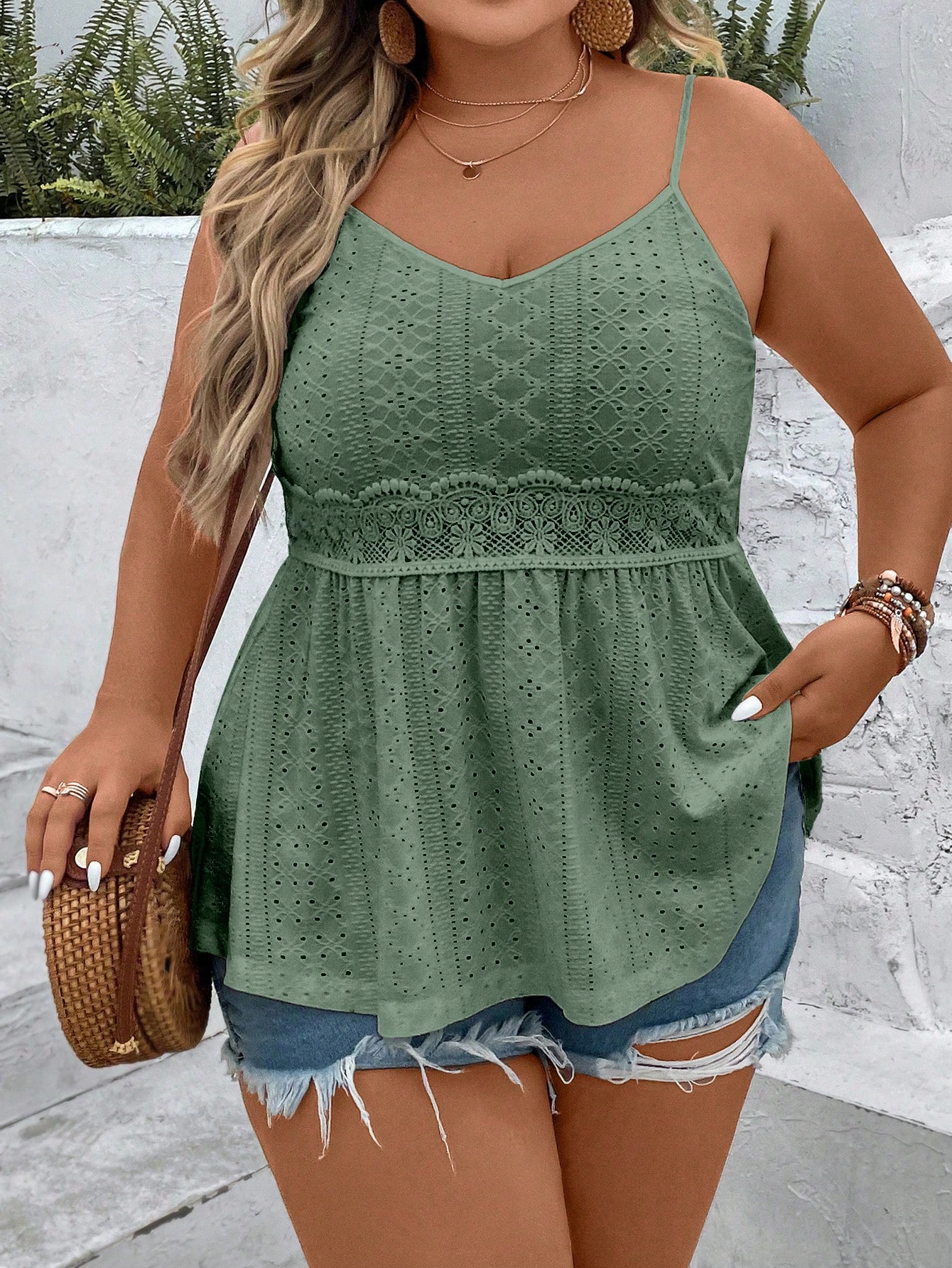 Plus Size Tank Tops & Camis