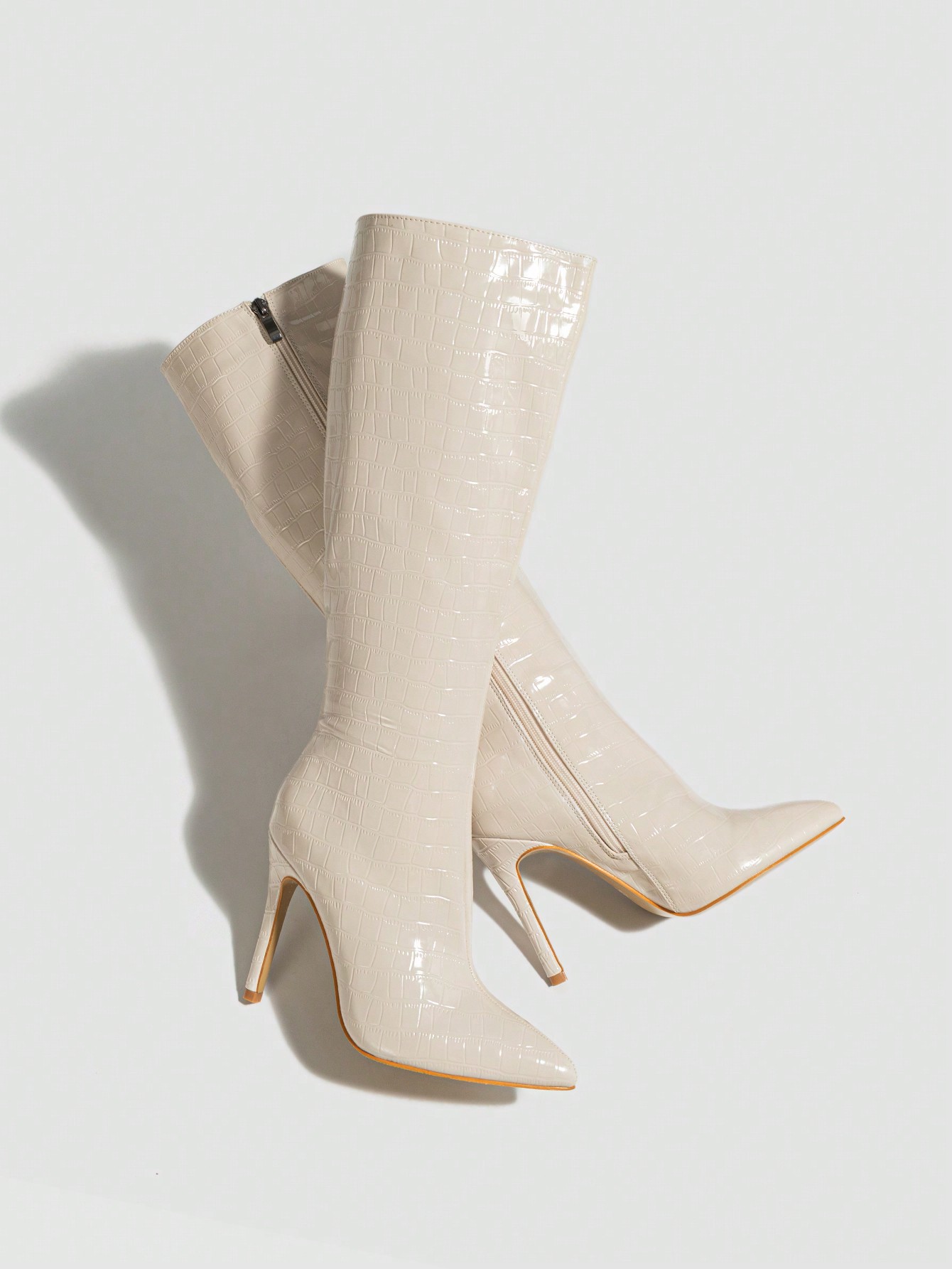 In Apricot Women Fashion Boots