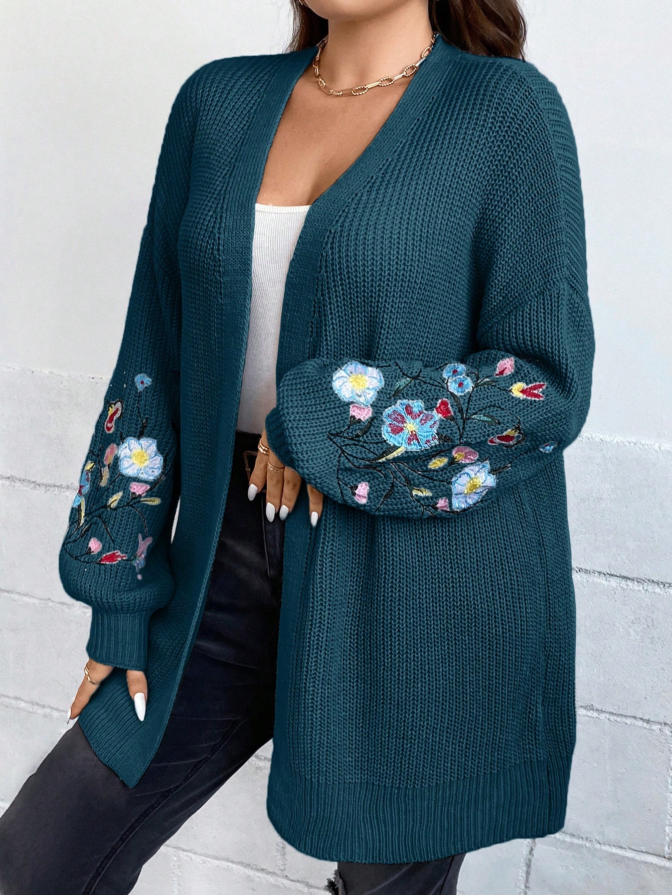 In Long Sleeve Plus Size Cardigans