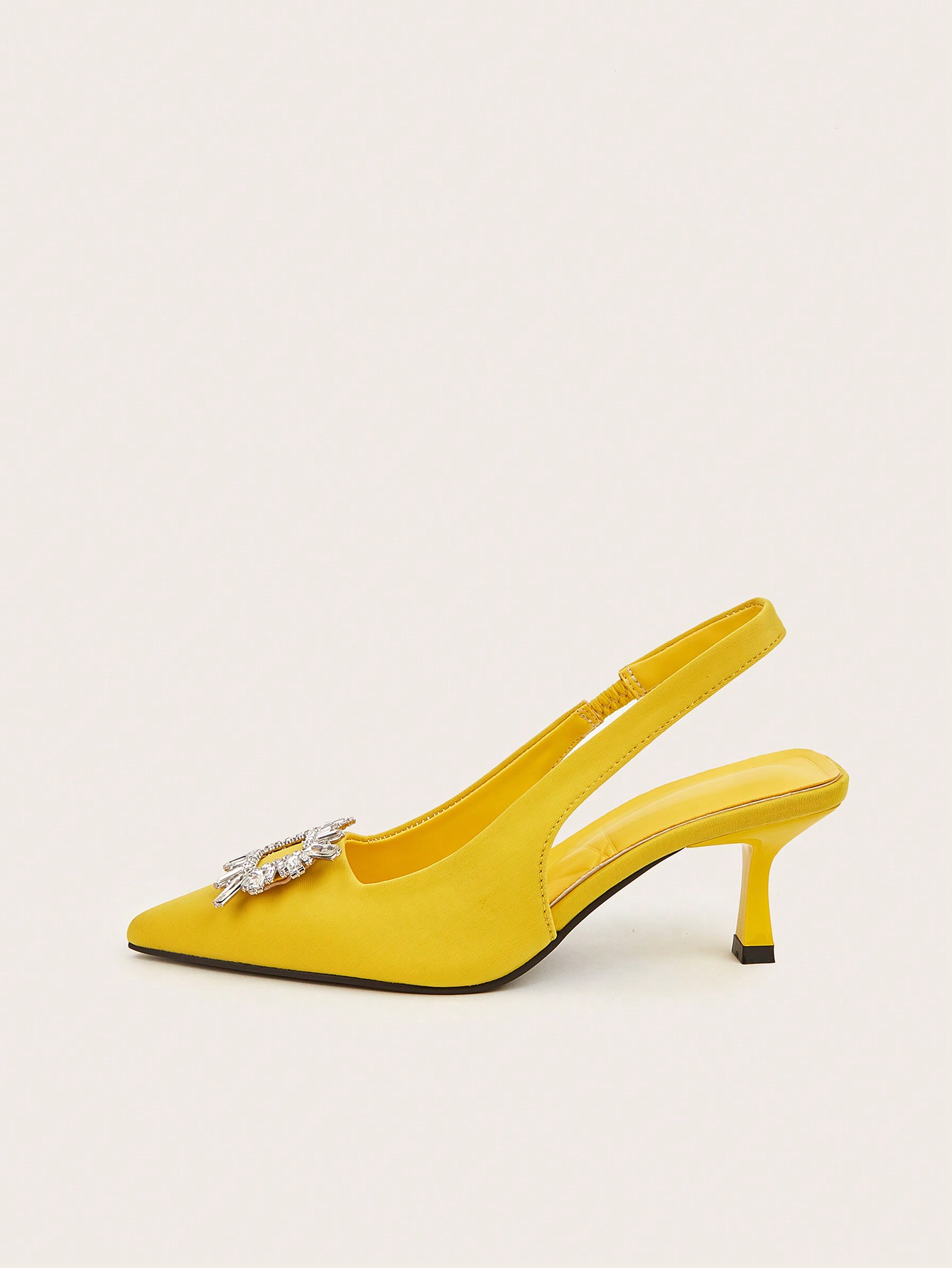 In Yellow Women Pumps